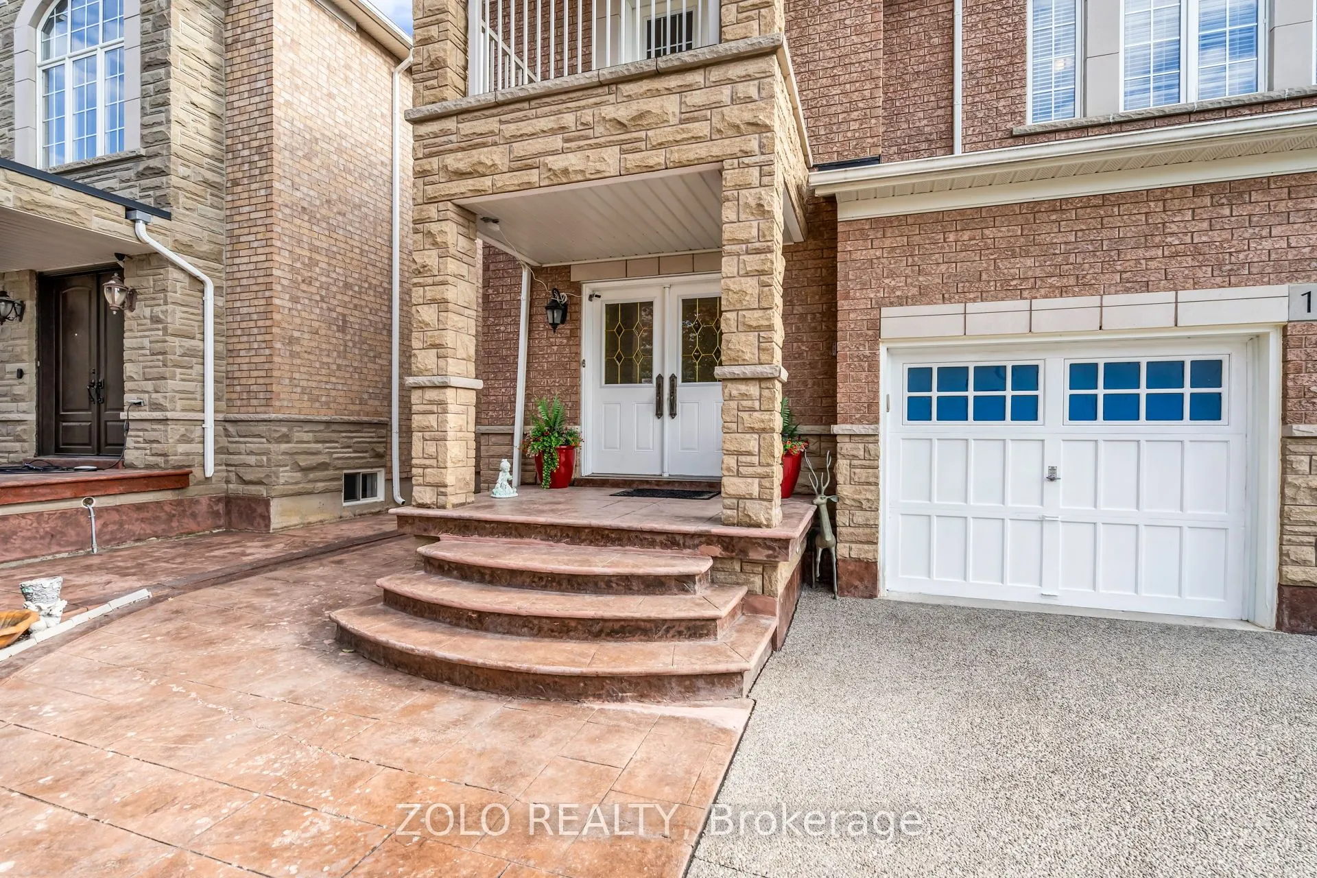 15 Ozner Crescent