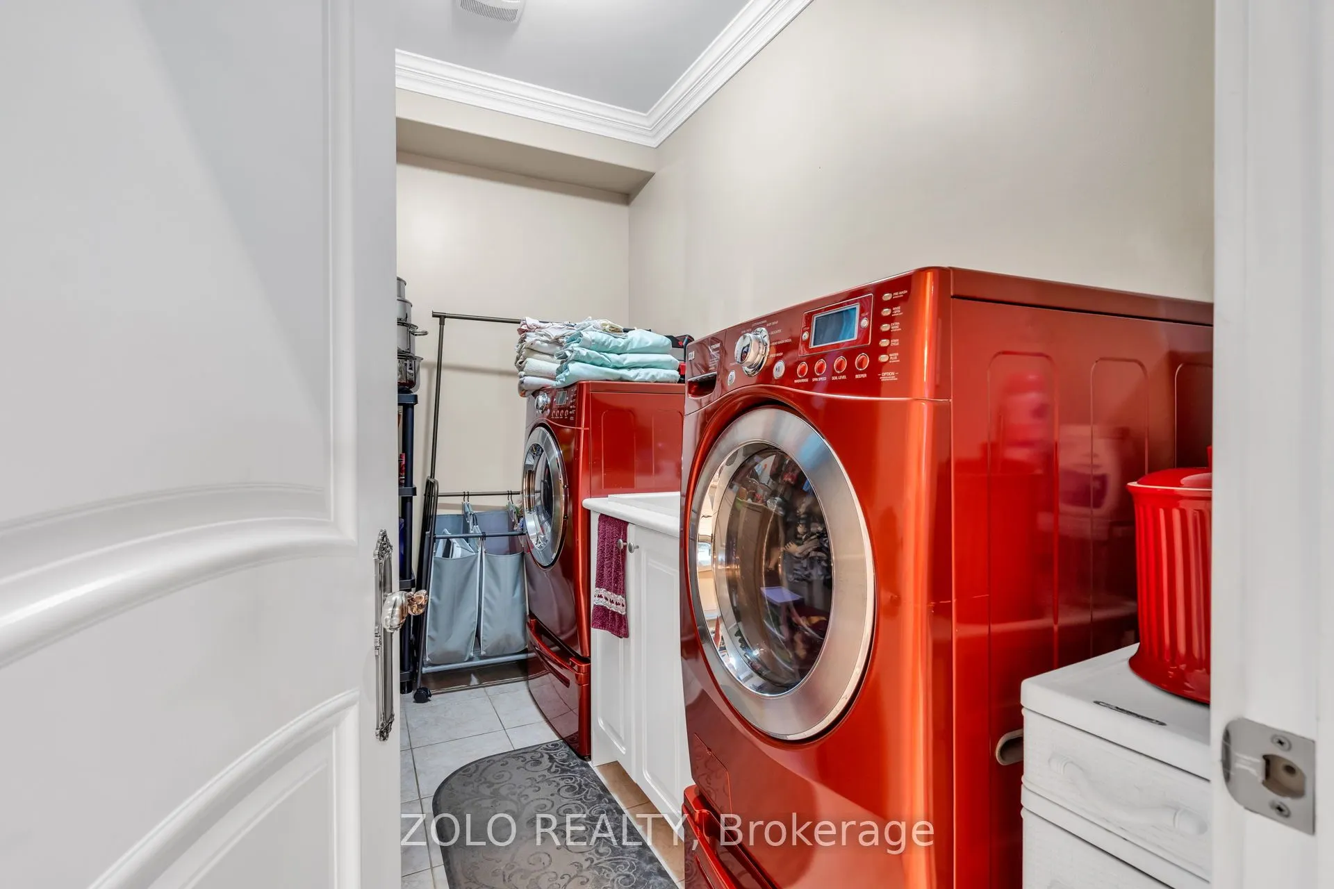15 Ozner Crescent