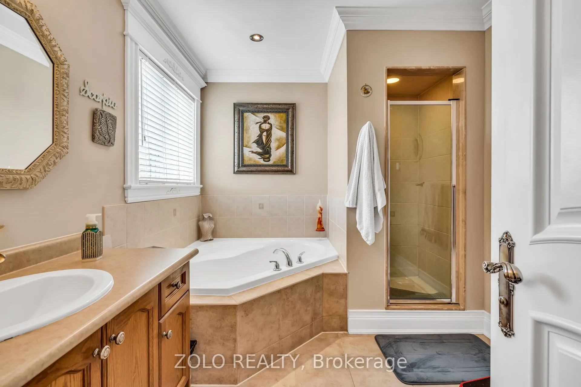15 Ozner Crescent