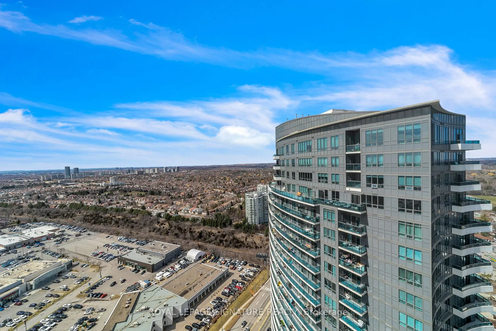 7161 Yonge Street, #Ph316