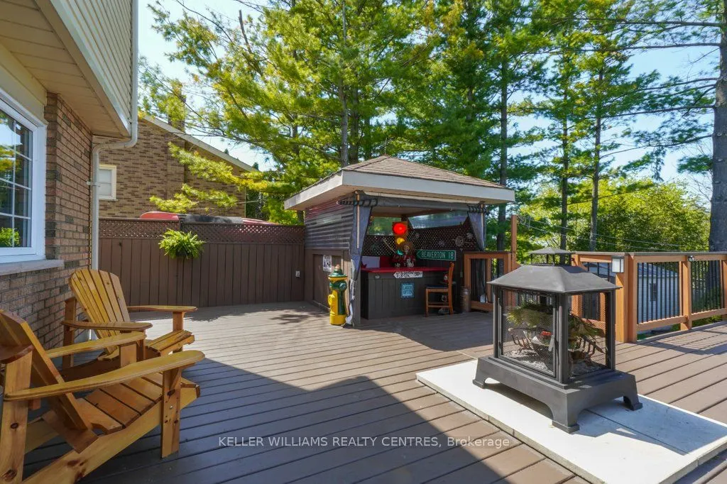 34 Meadowlands Drive