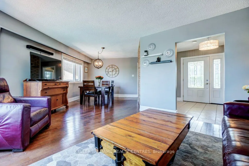 34 Meadowlands Drive