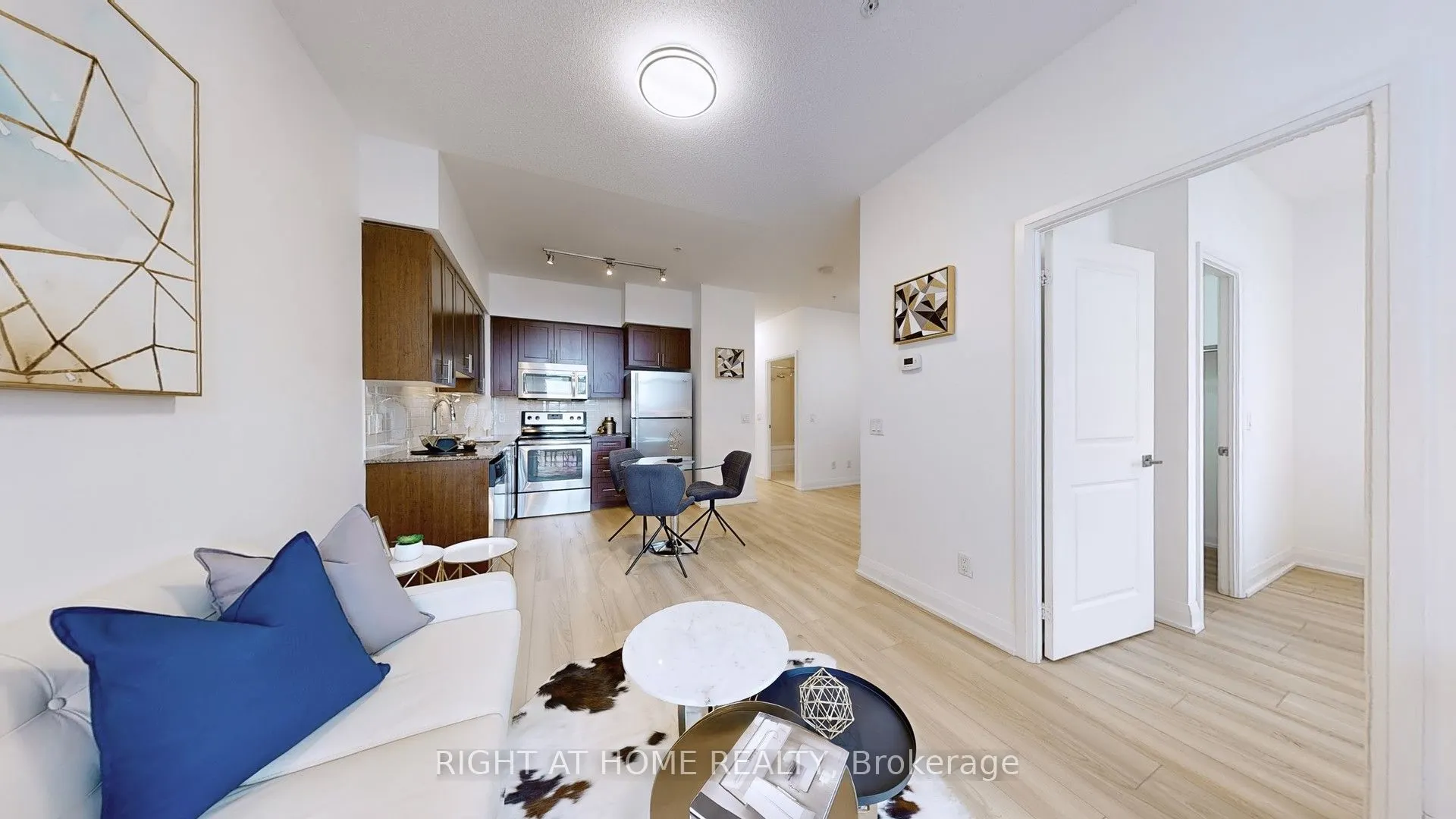 95 North Park Road, #PH16