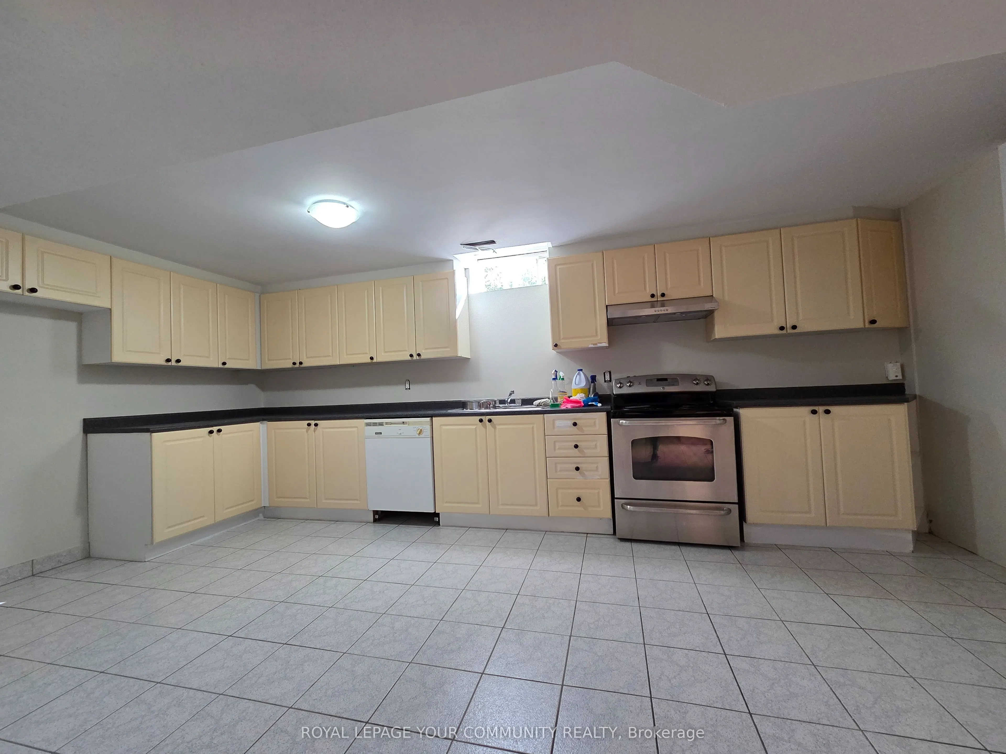 2 Olive Green Road, #Basement