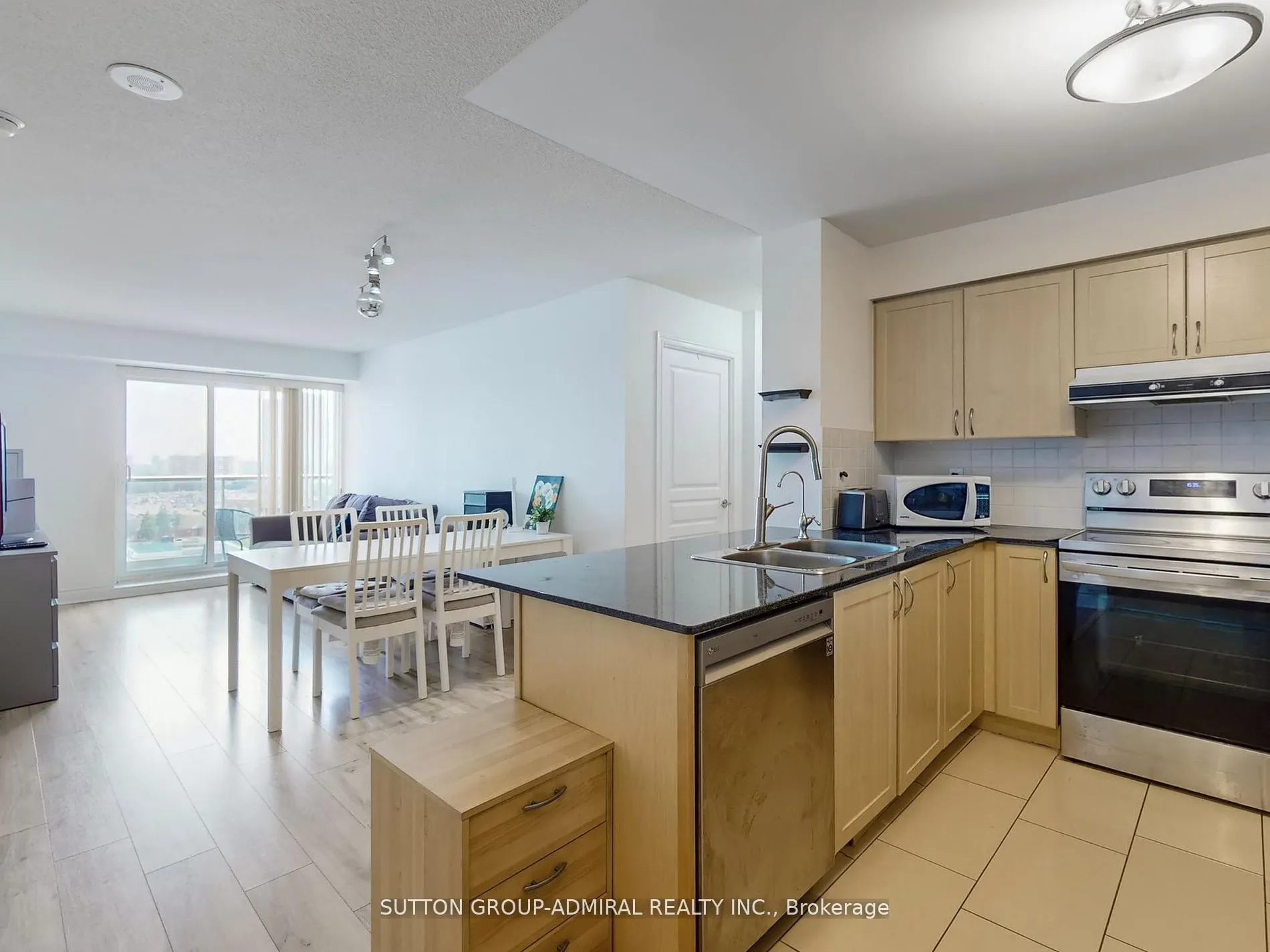 7 North Park Road, #1012