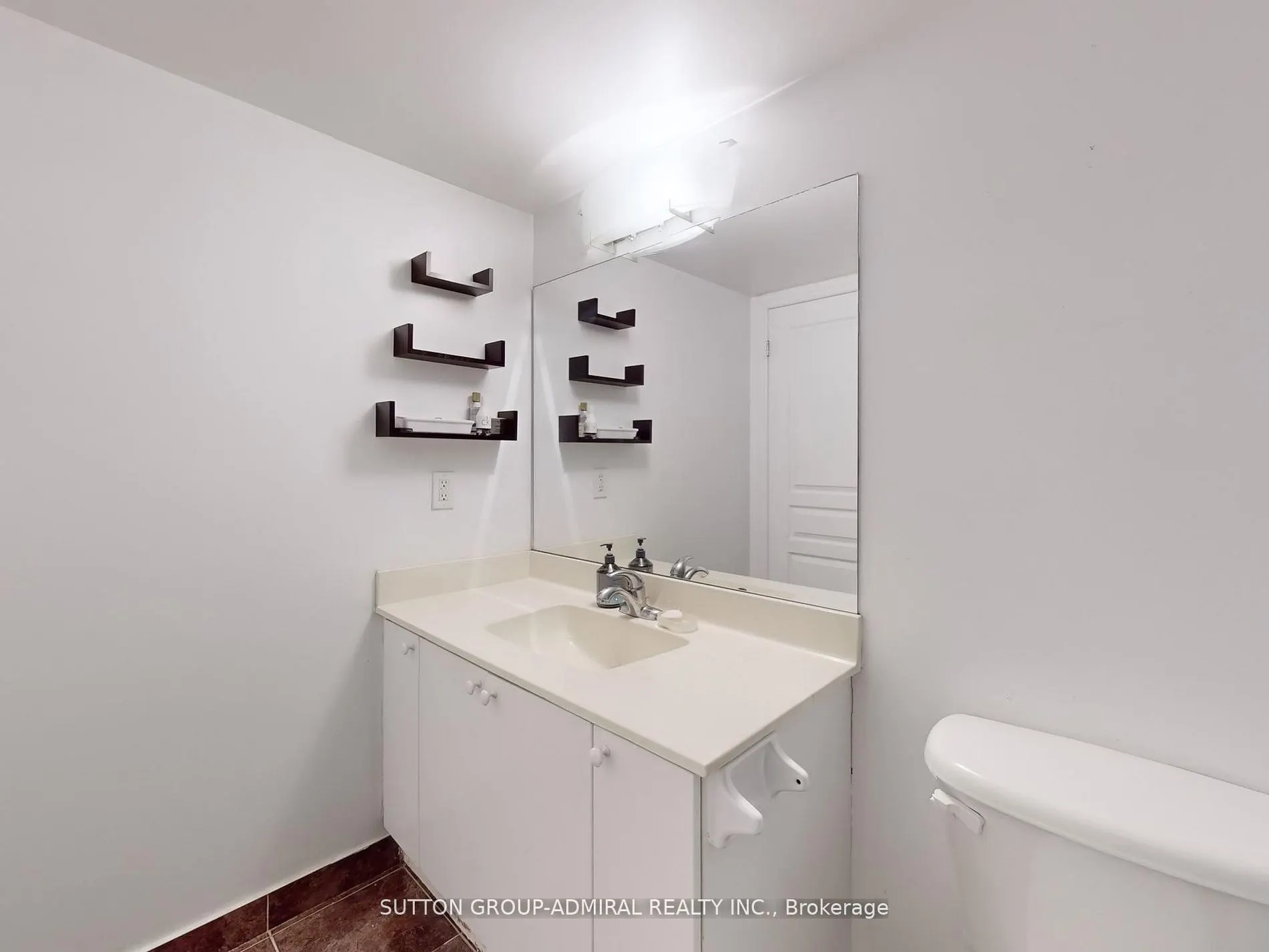 7 North Park Road, #1012