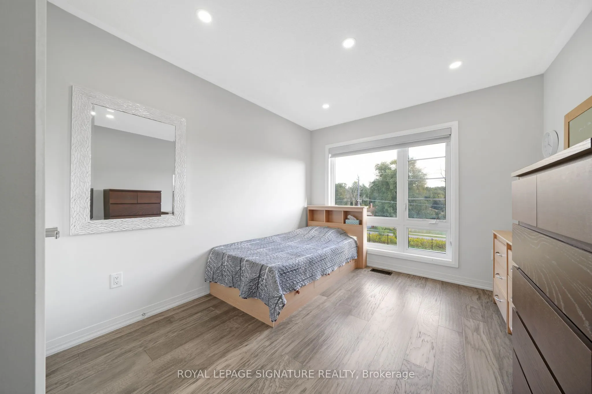 167 Landolfi Way