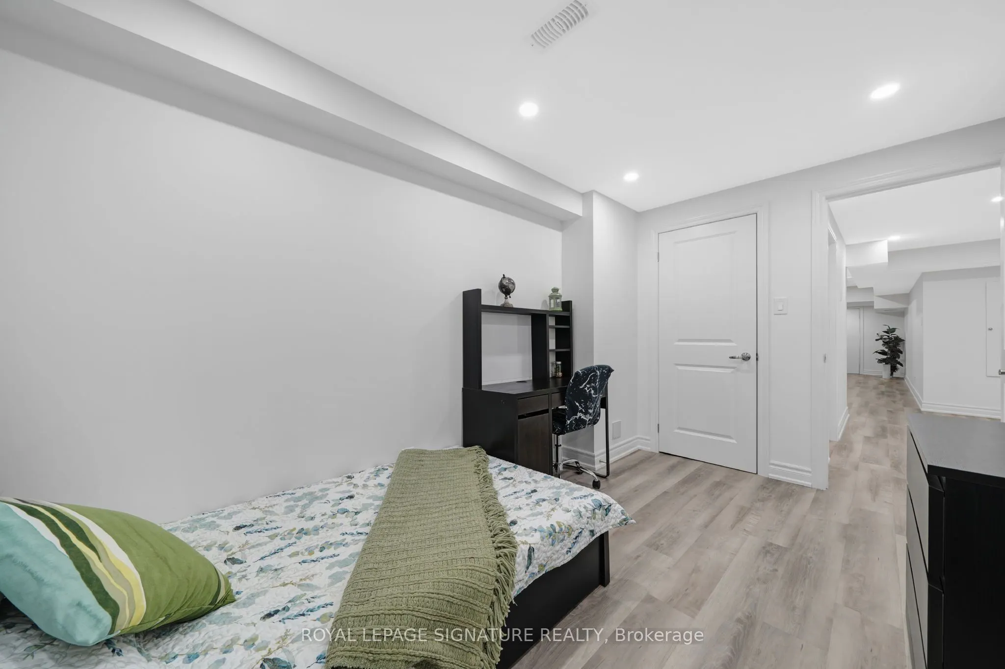 167 Landolfi Way
