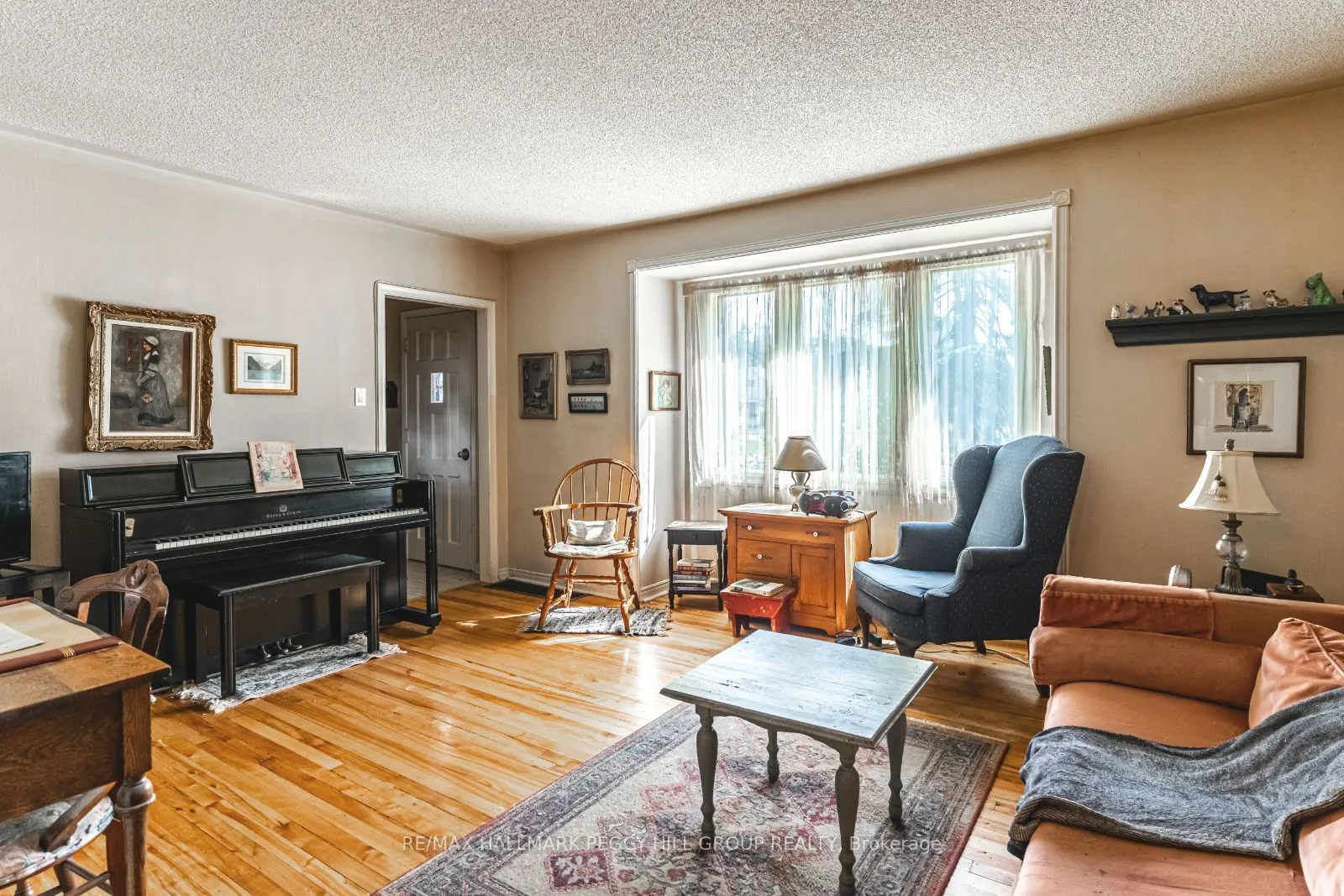 306 Cawthra Boulevard
