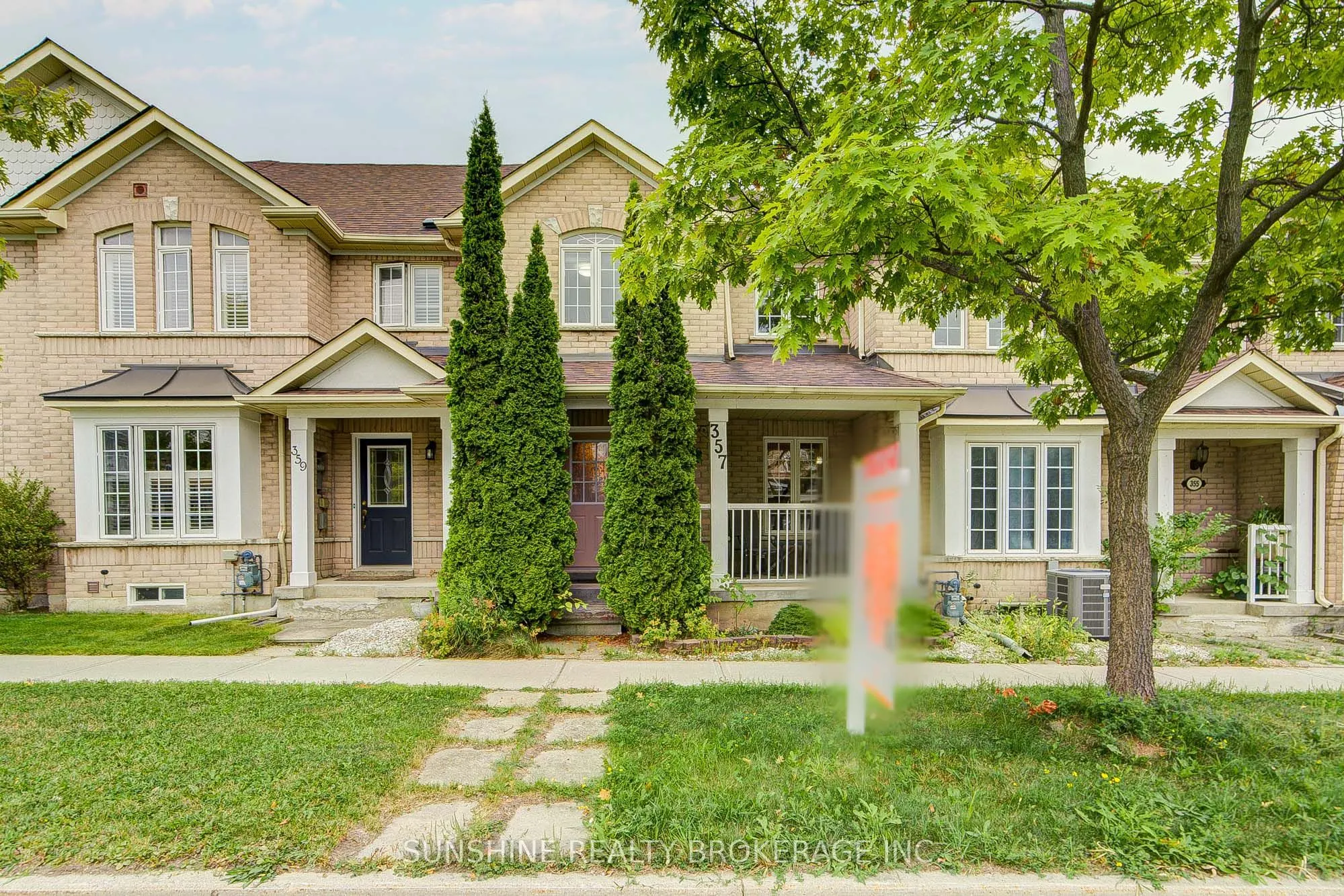 357 Bur Oak Avenue
