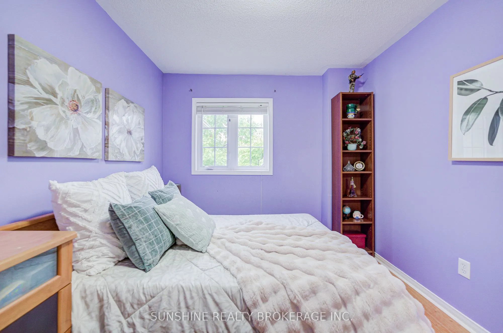 357 Bur Oak Avenue