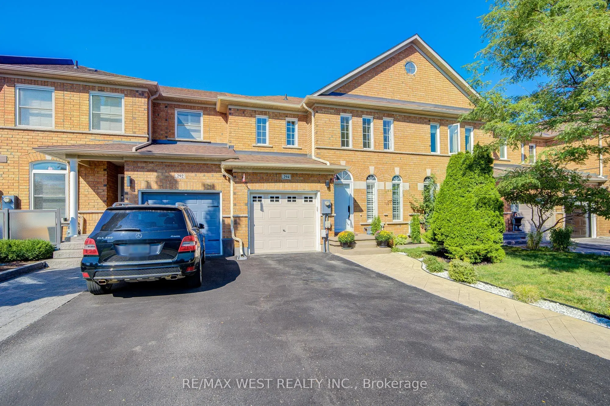 294 Hawkview Boulevard