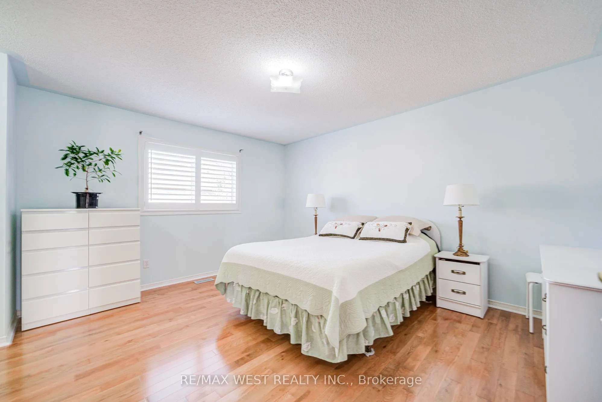 294 Hawkview Boulevard