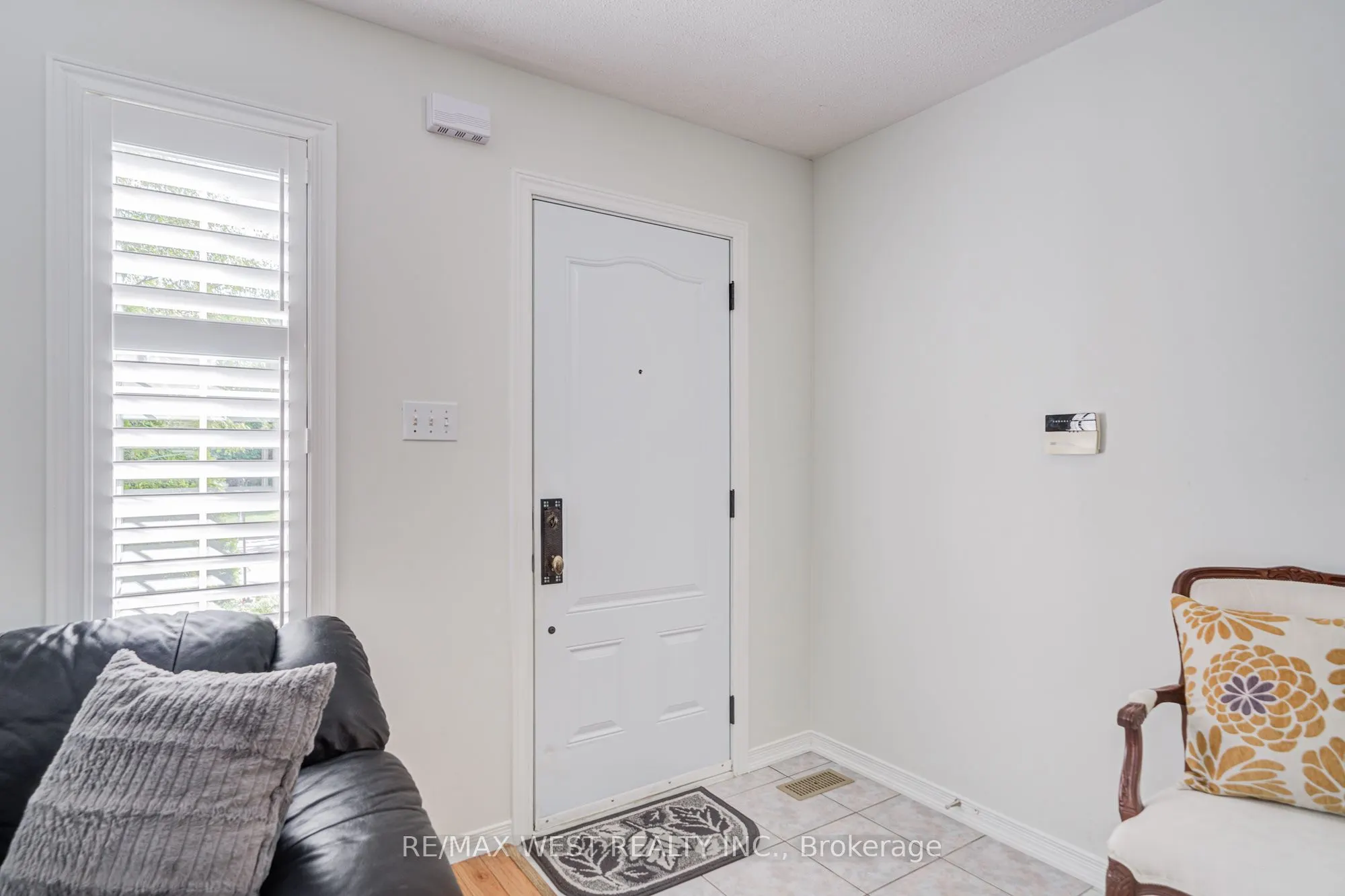 294 Hawkview Boulevard
