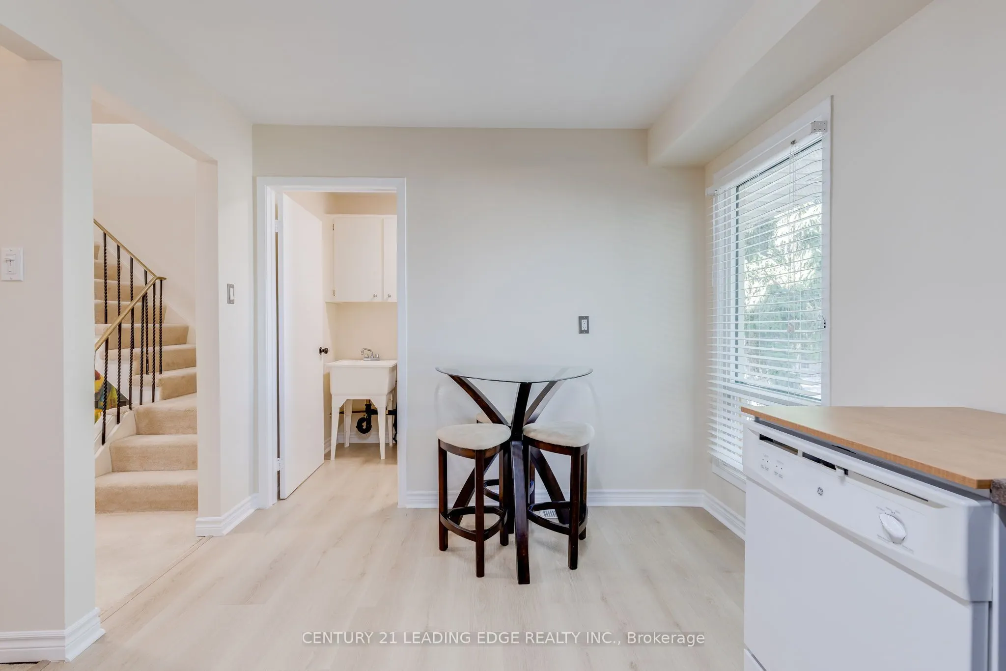 129 POPLAR Crescent, #129