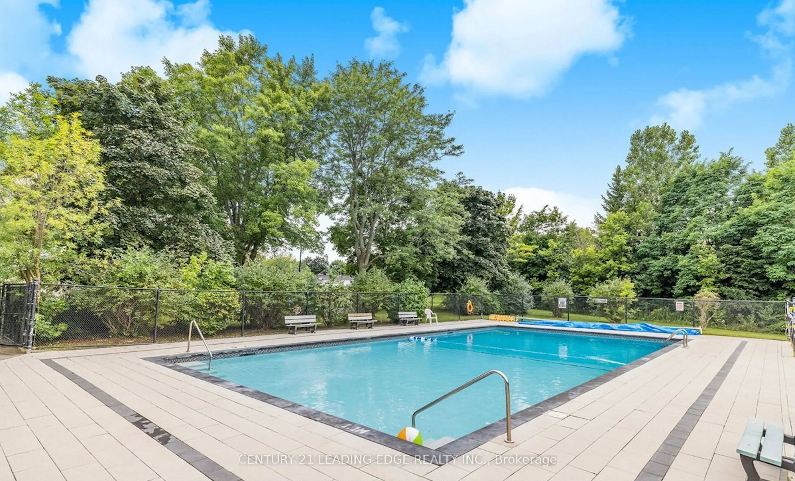 129 POPLAR Crescent, #129