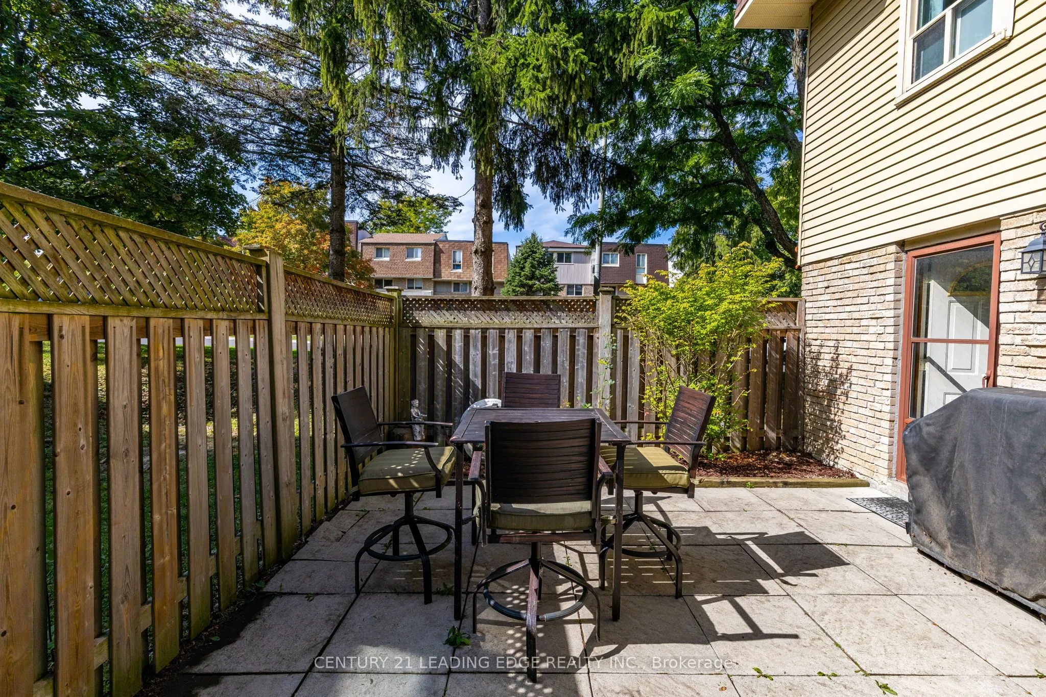 129 POPLAR Crescent, #129