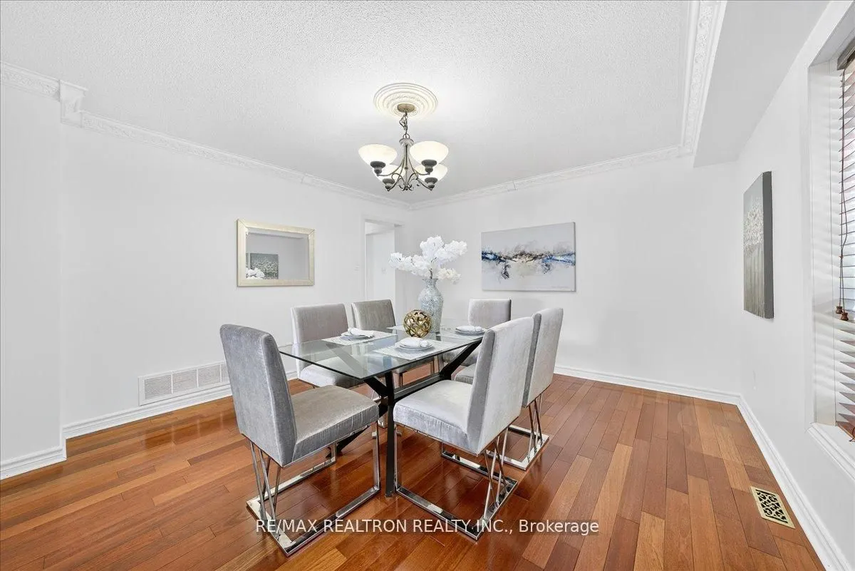 29 Westbourne Court