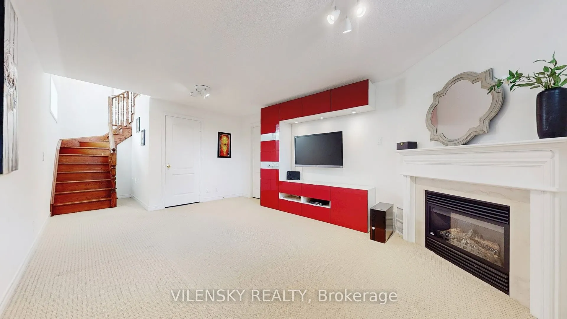 29 Elihof Drive