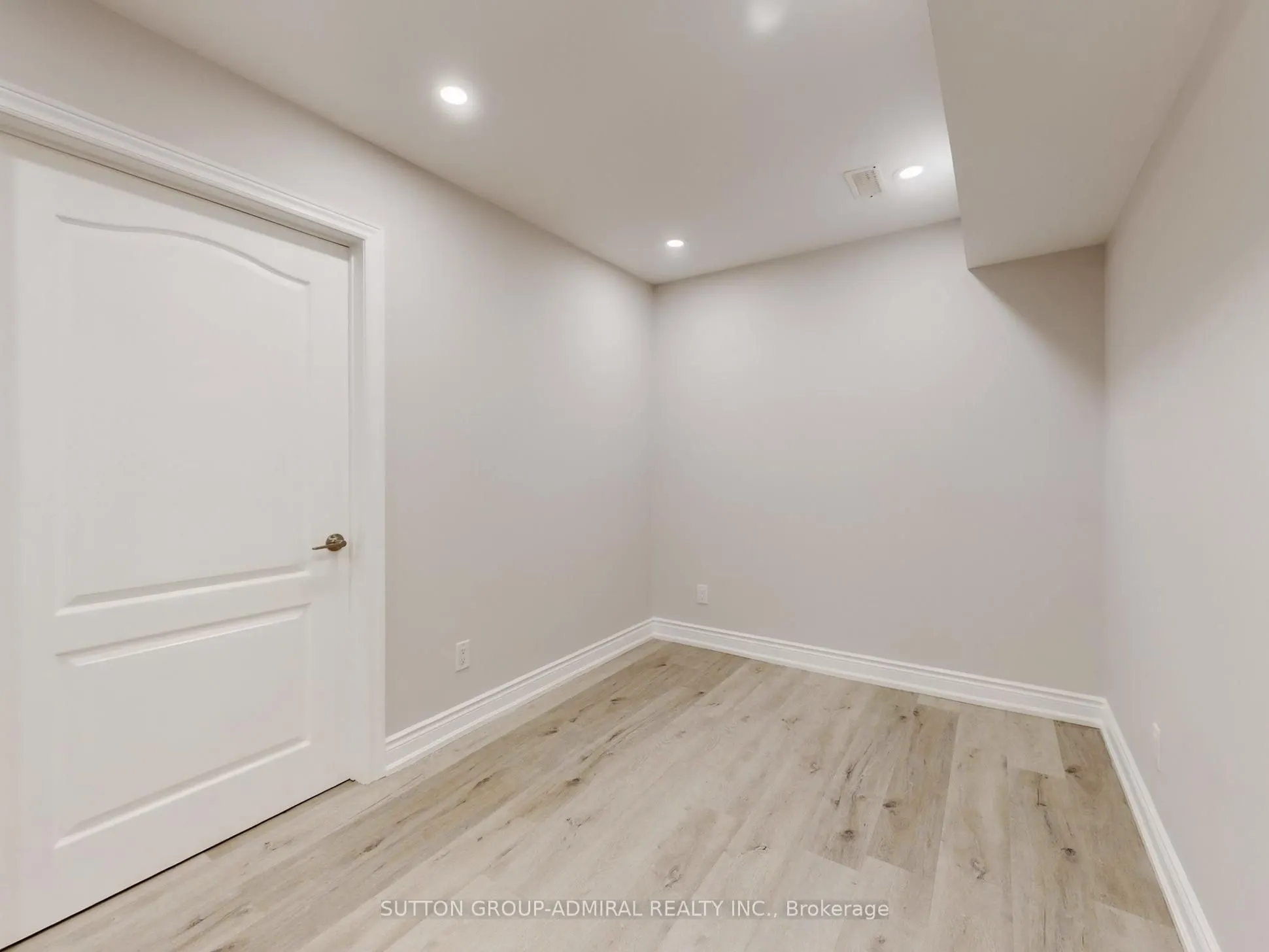 70 Laskin Drive