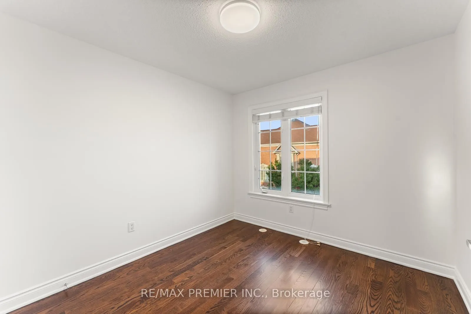 34 George Bogg Road