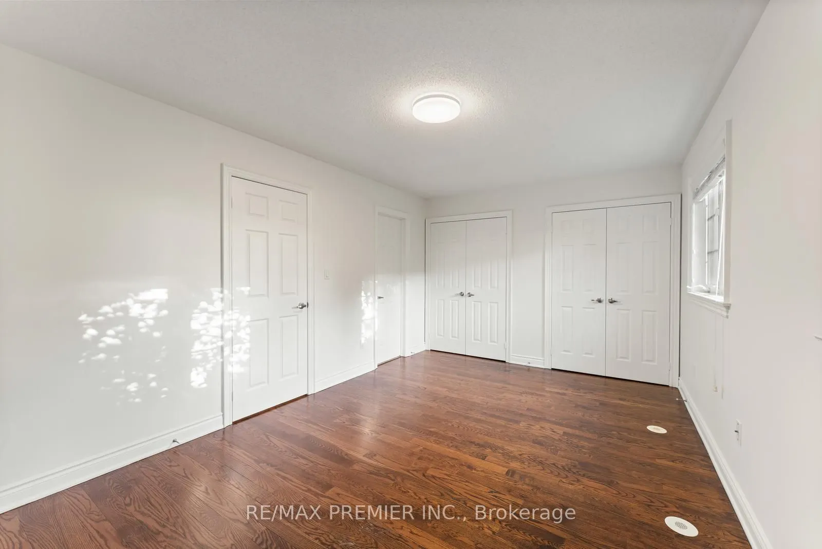 34 George Bogg Road