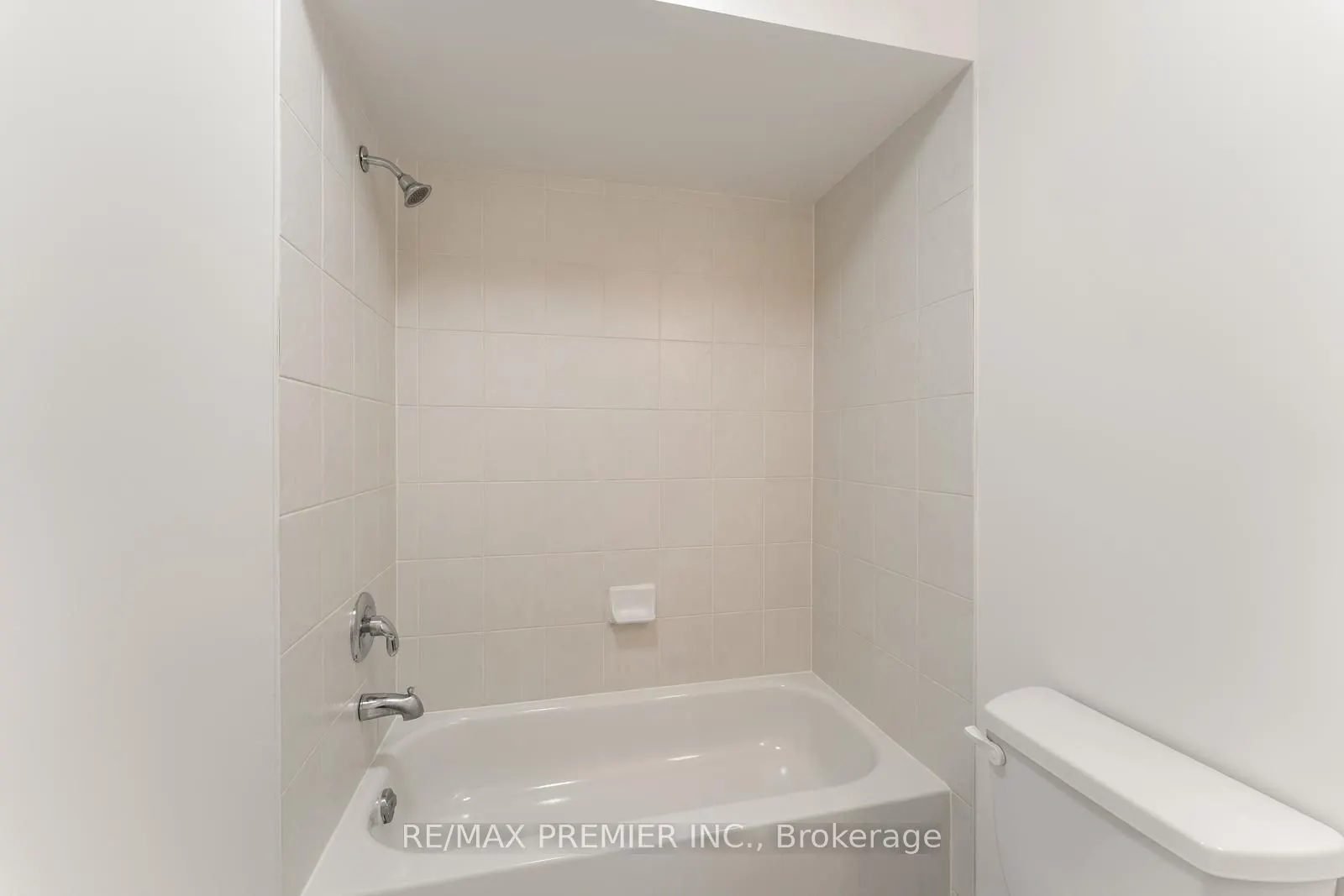 34 George Bogg Road