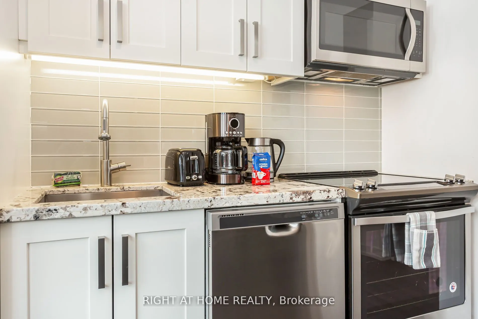 275 Broward Way, #58