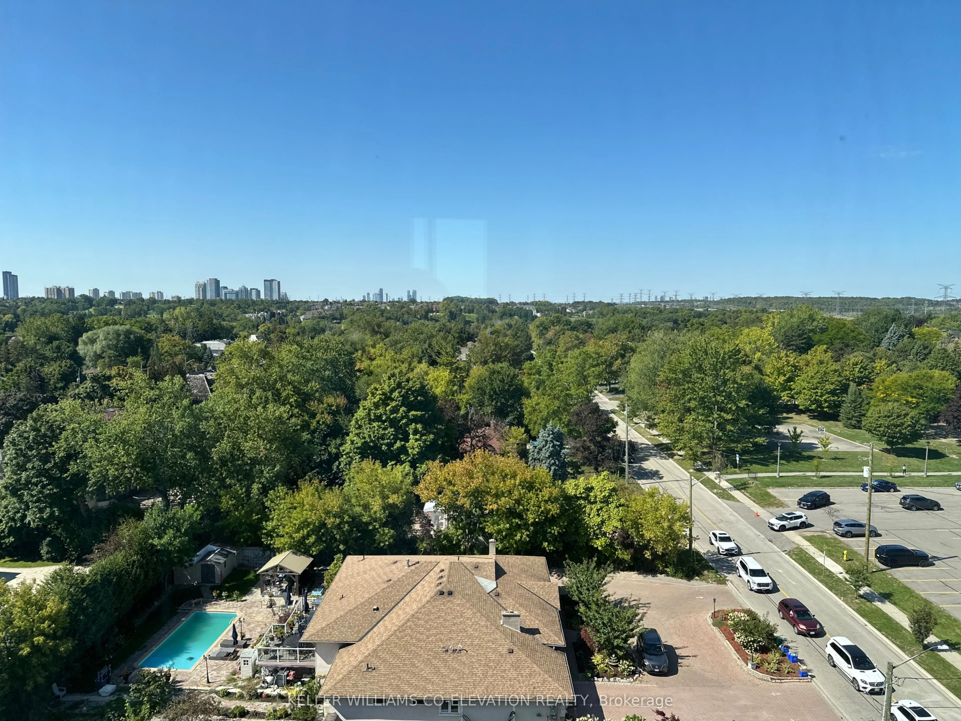 8188 Yonge Street, #904