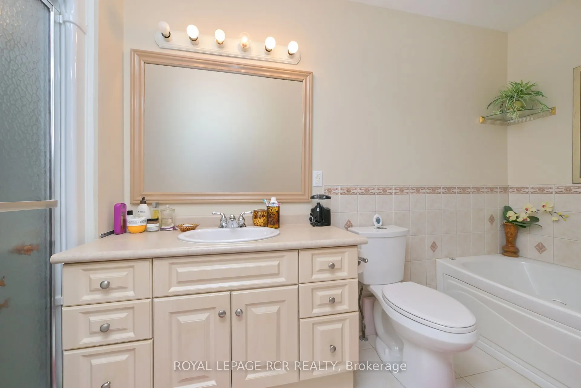 11 Montebello Terrace, #12