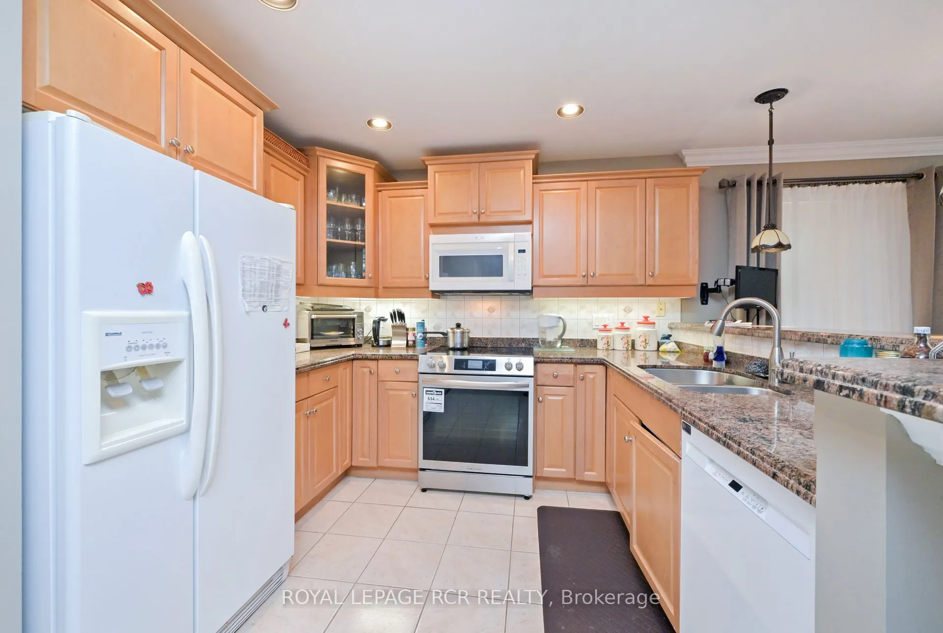 11 Montebello Terrace, #12