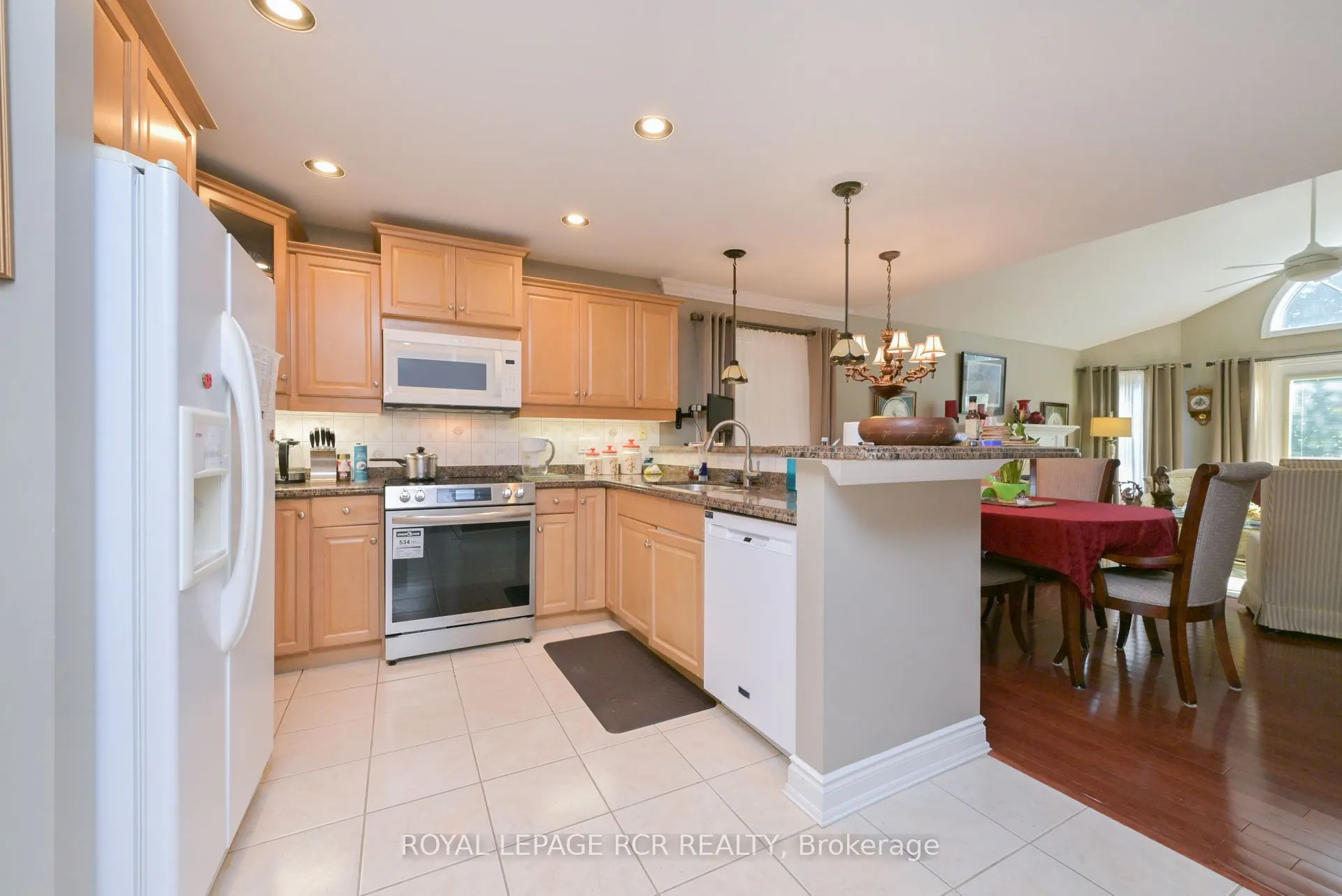 11 Montebello Terrace, #12