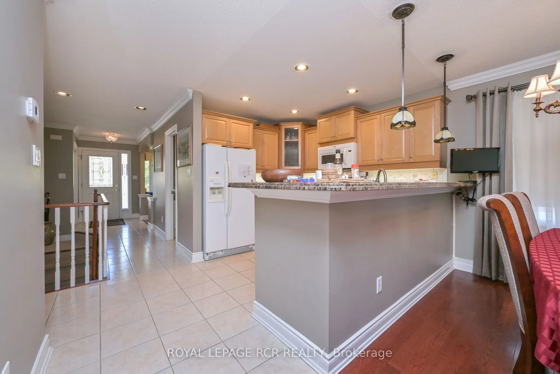 11 Montebello Terrace, #12