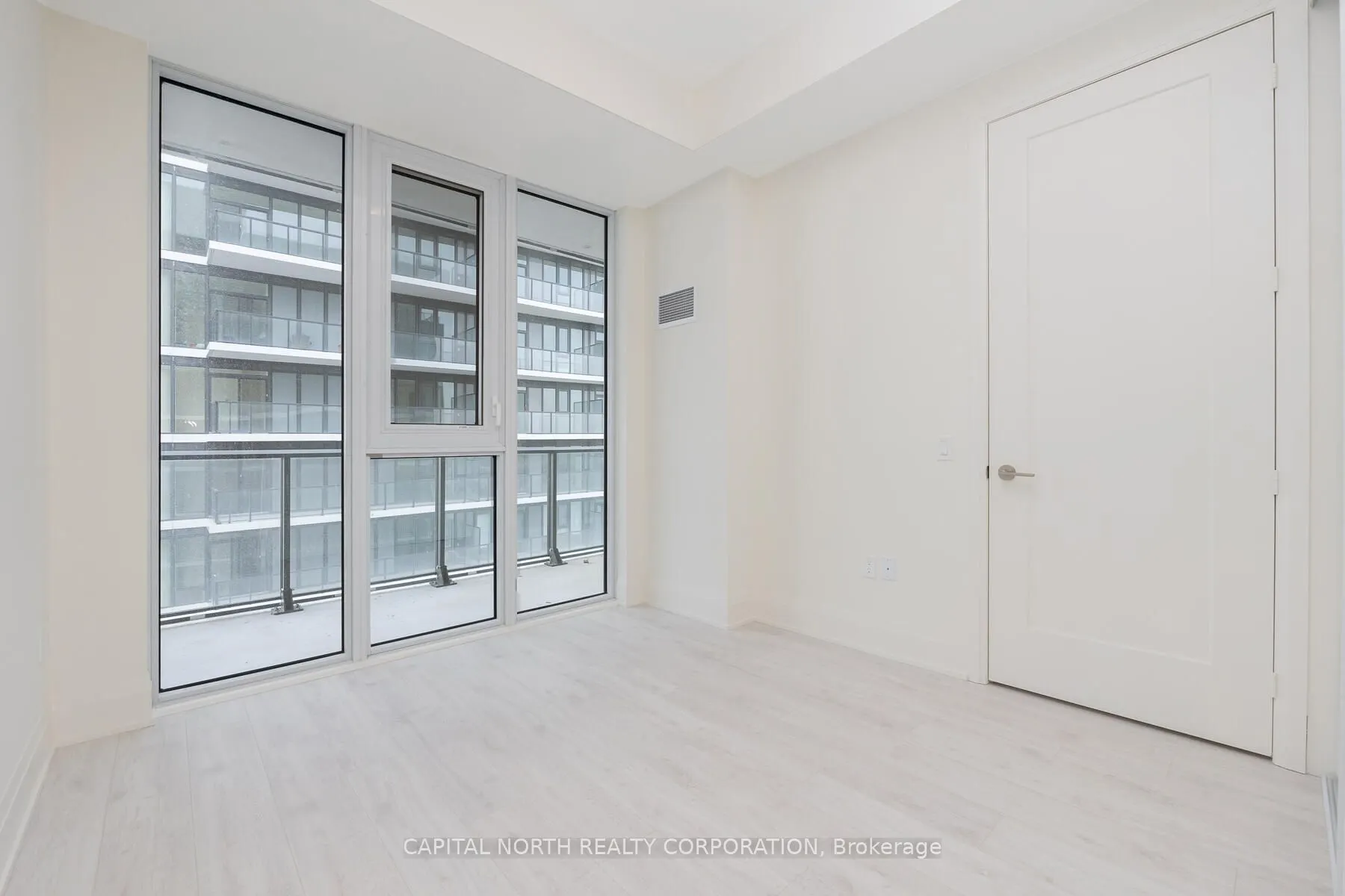 9000 Jane Street, #2307