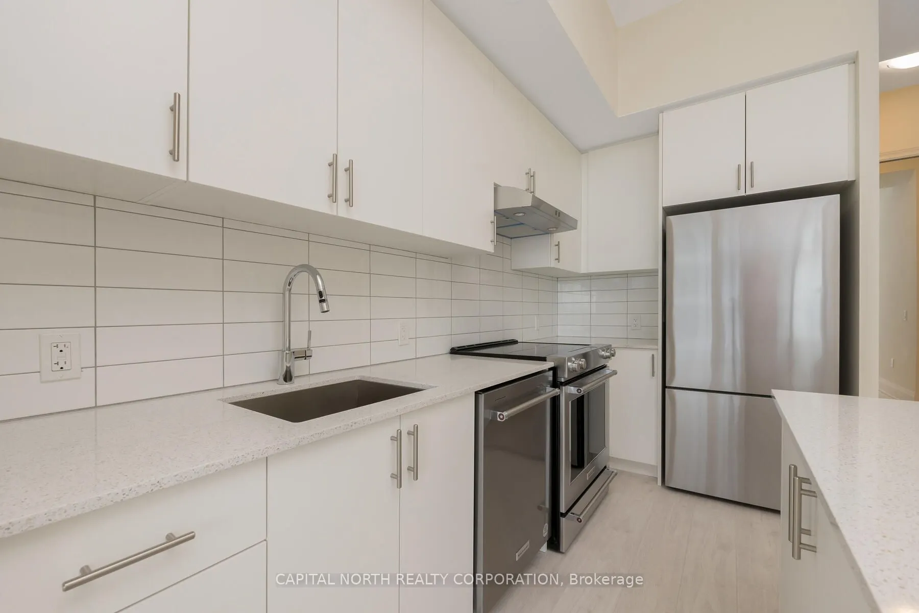 9000 Jane Street, #2307
