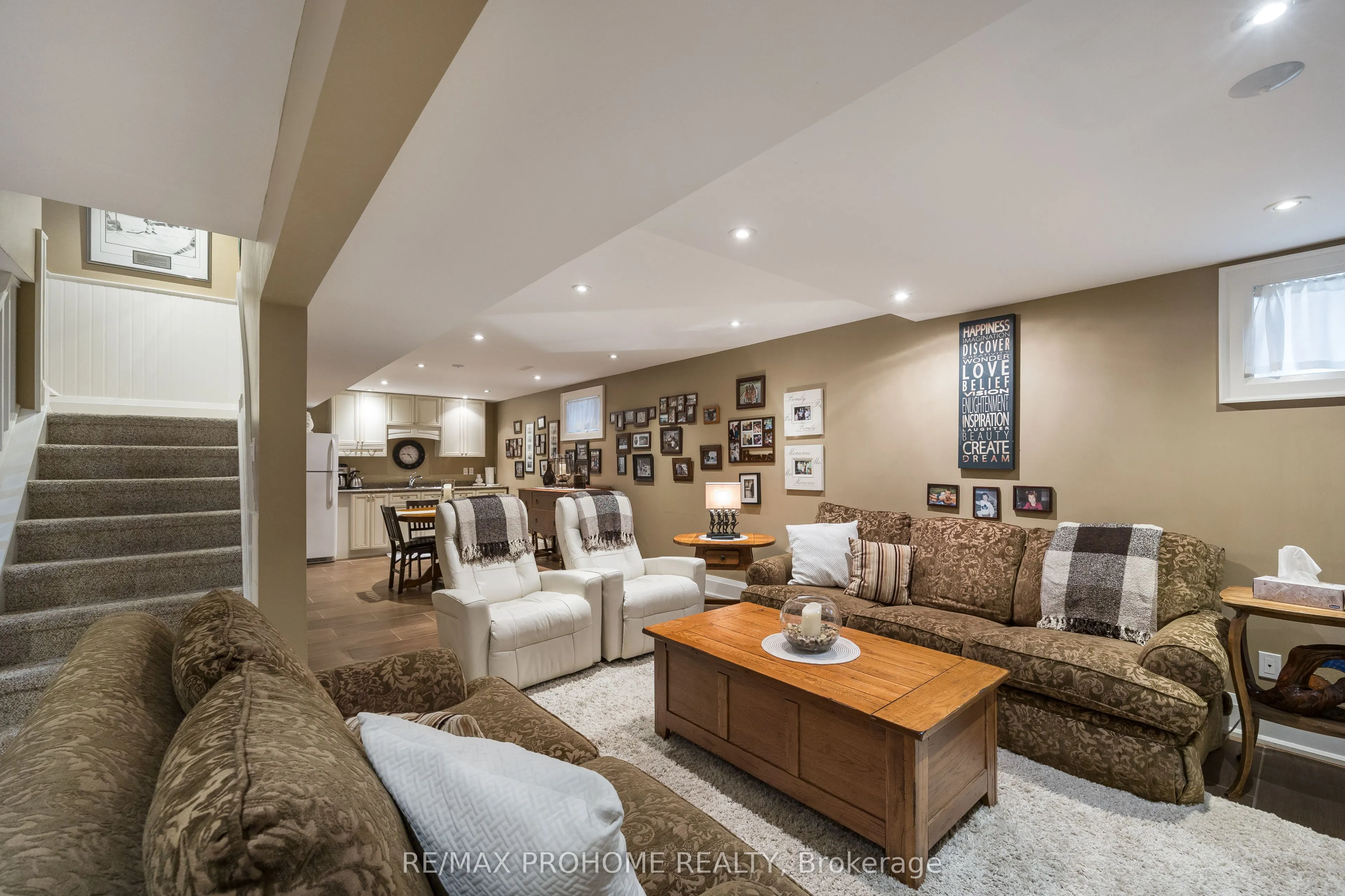 42 Foundry Crescent
