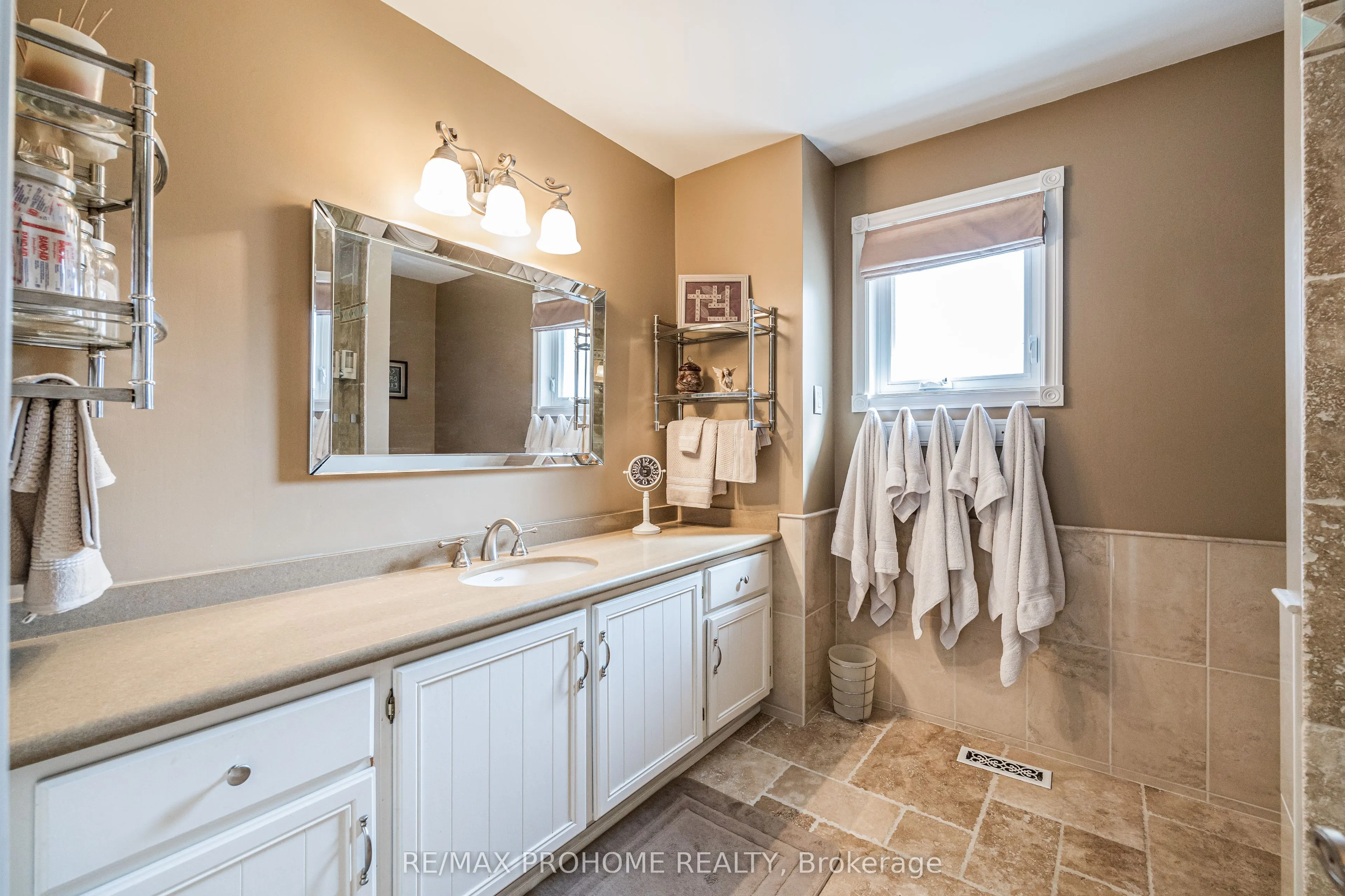 42 Foundry Crescent