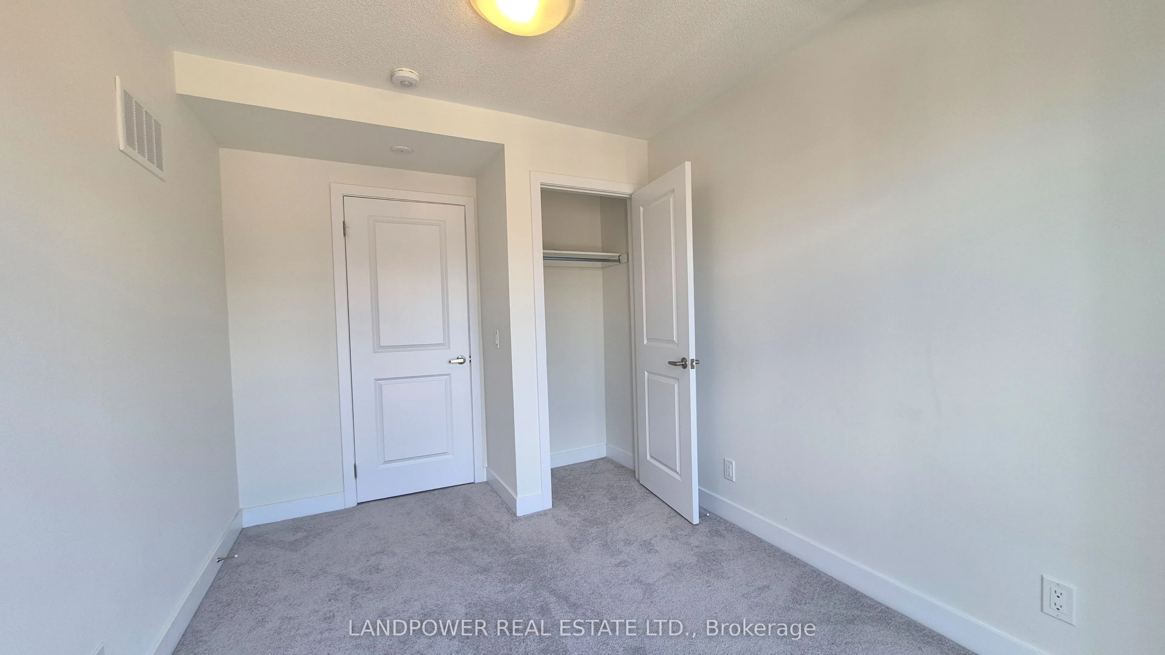 21 Gilbert Wright Avenue