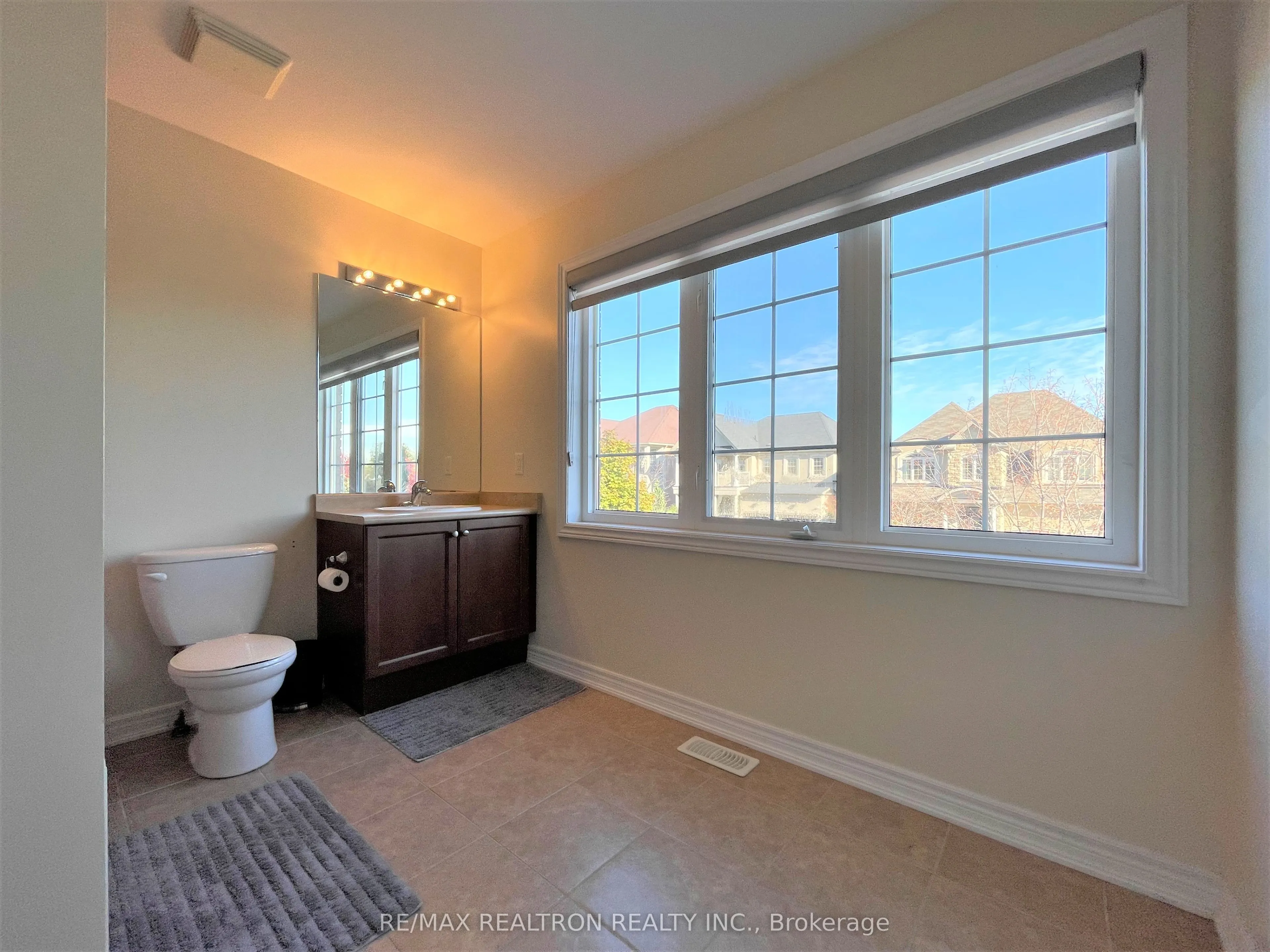 205 Vanda Drive