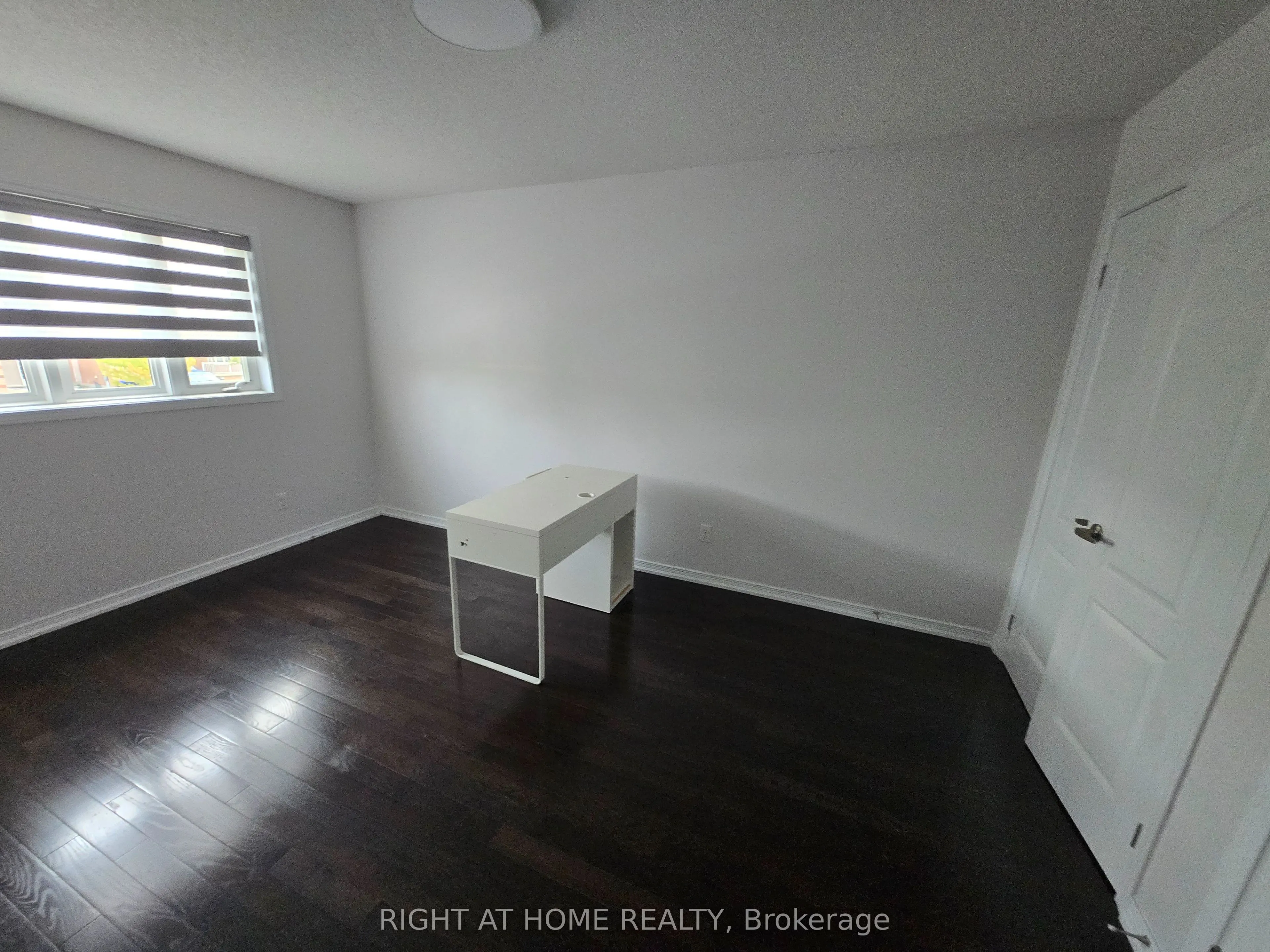 1306 Corm (main and 2nd) Street