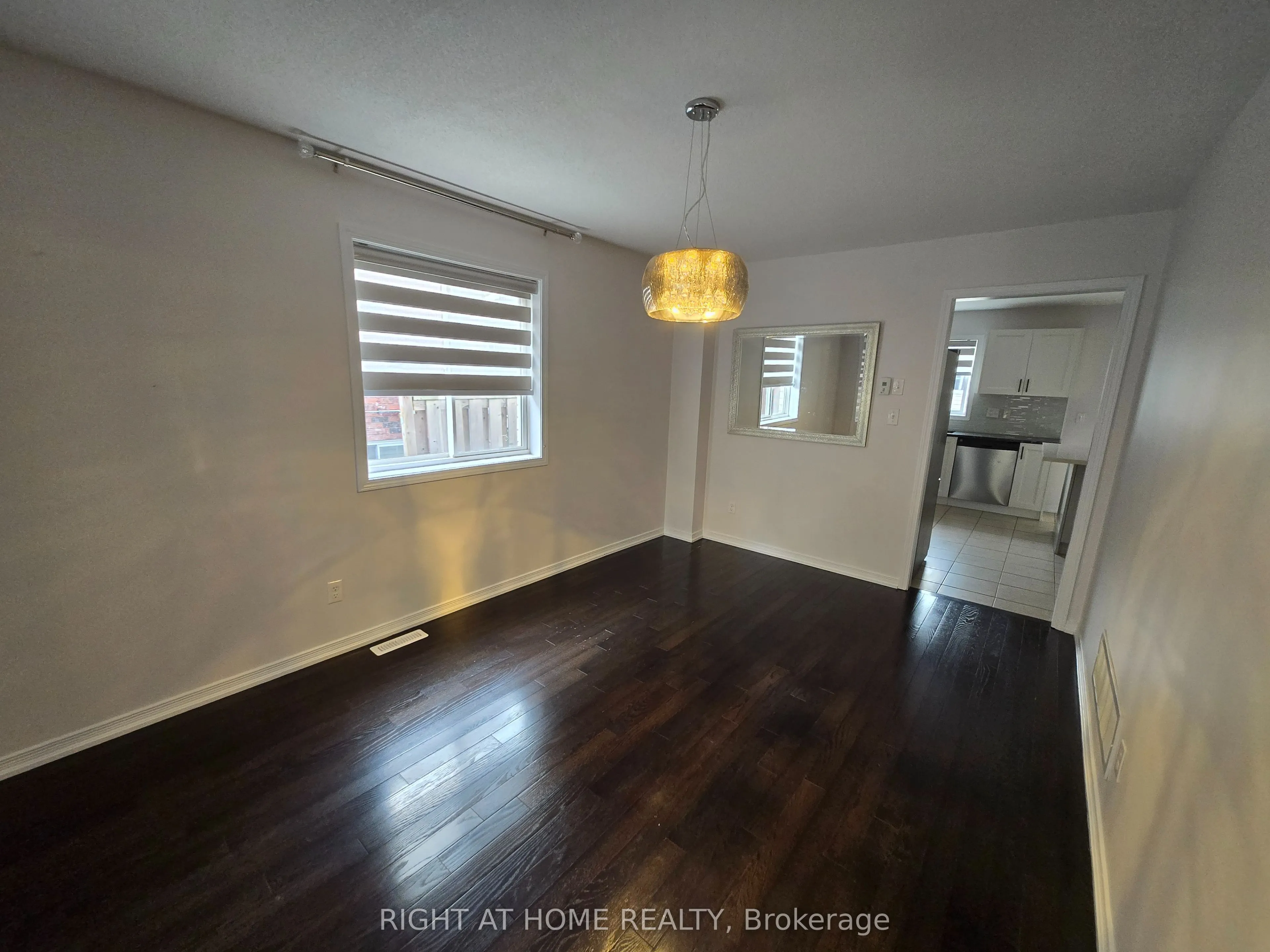 1306 Corm (main and 2nd) Street
