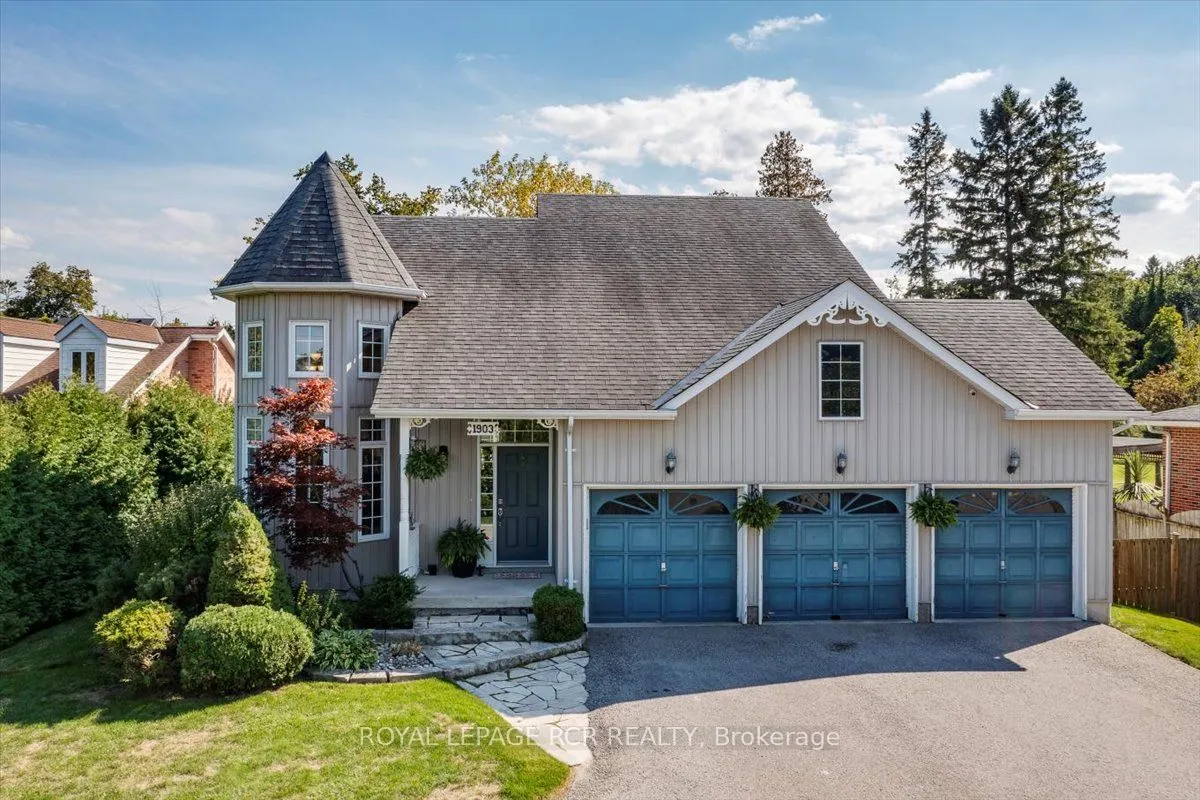 1903 Metro Road N