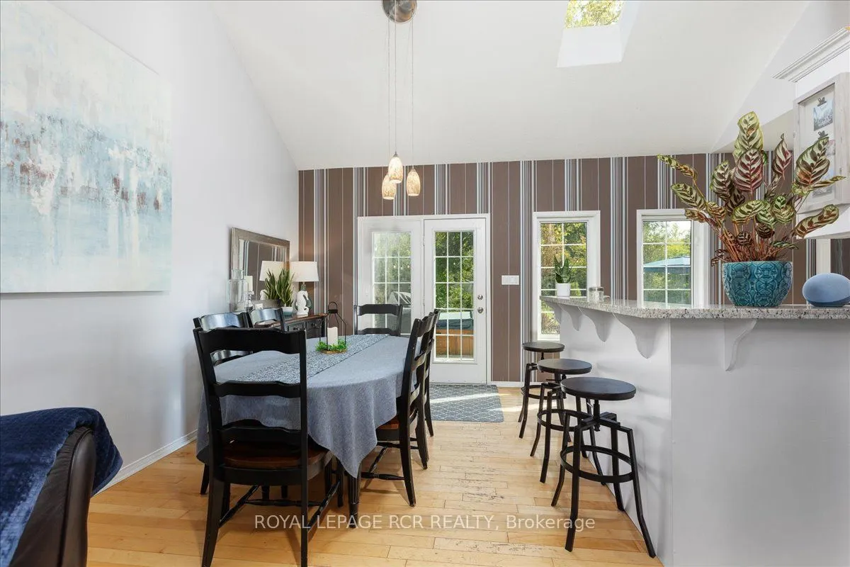 1903 Metro Road N