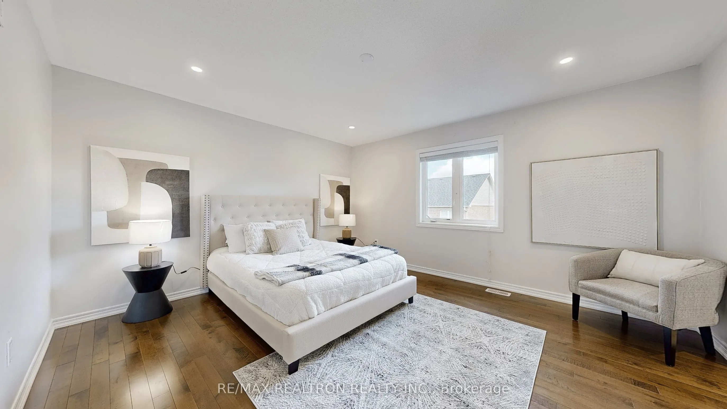 255 SELWYN Road