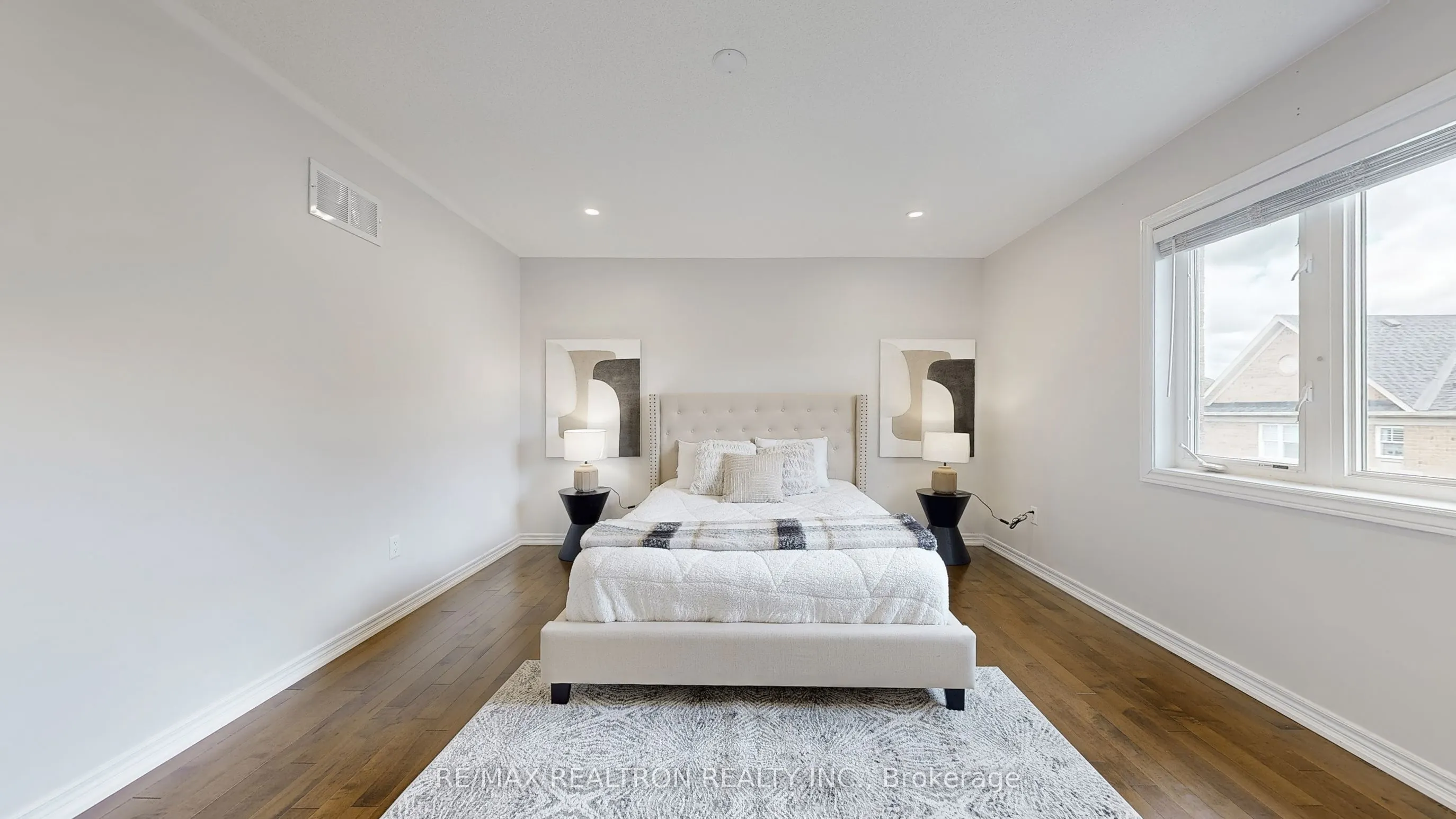 255 SELWYN Road