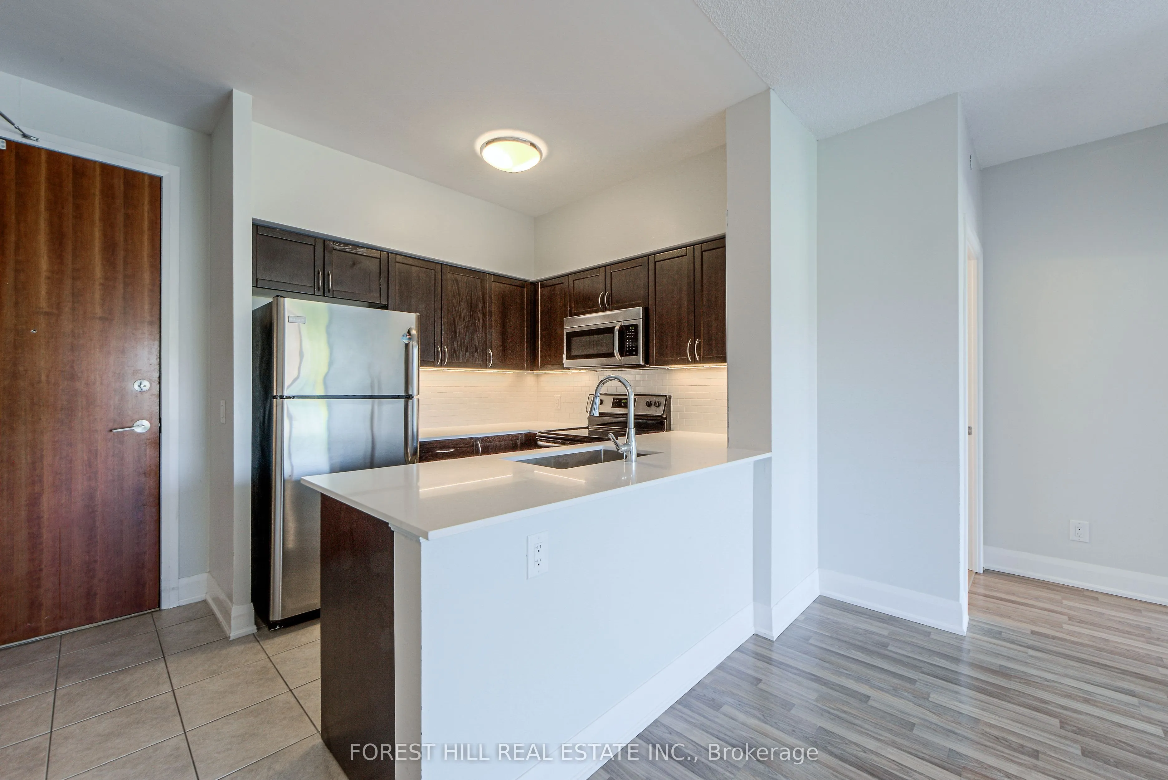 4700 Highway 7, #309