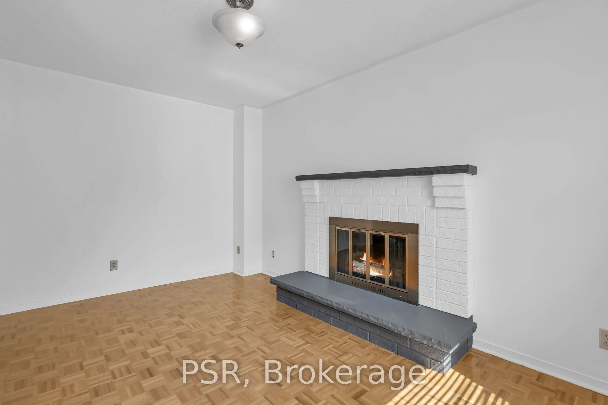 848 Hollander Road