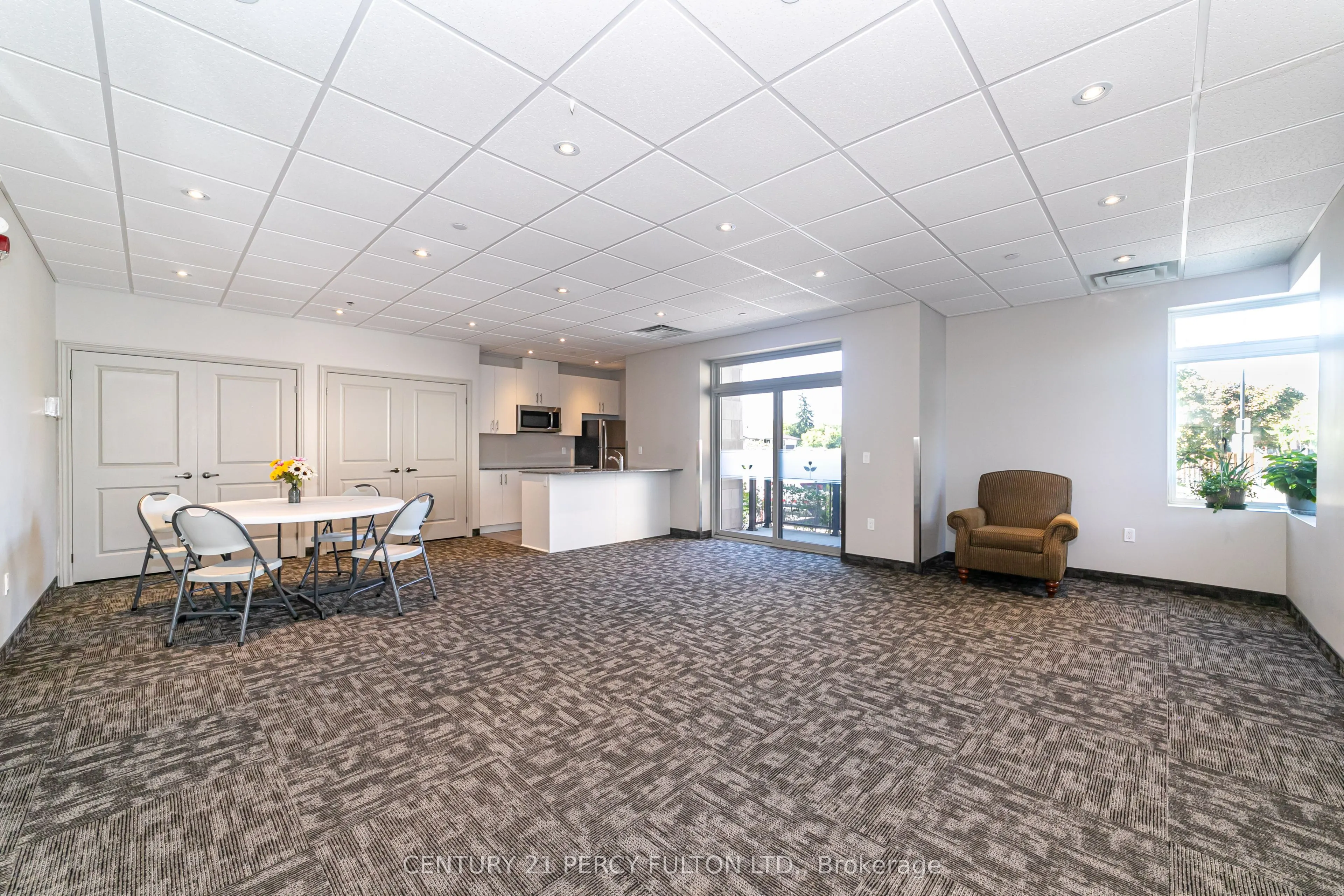 7768 Kennedy Road, #406