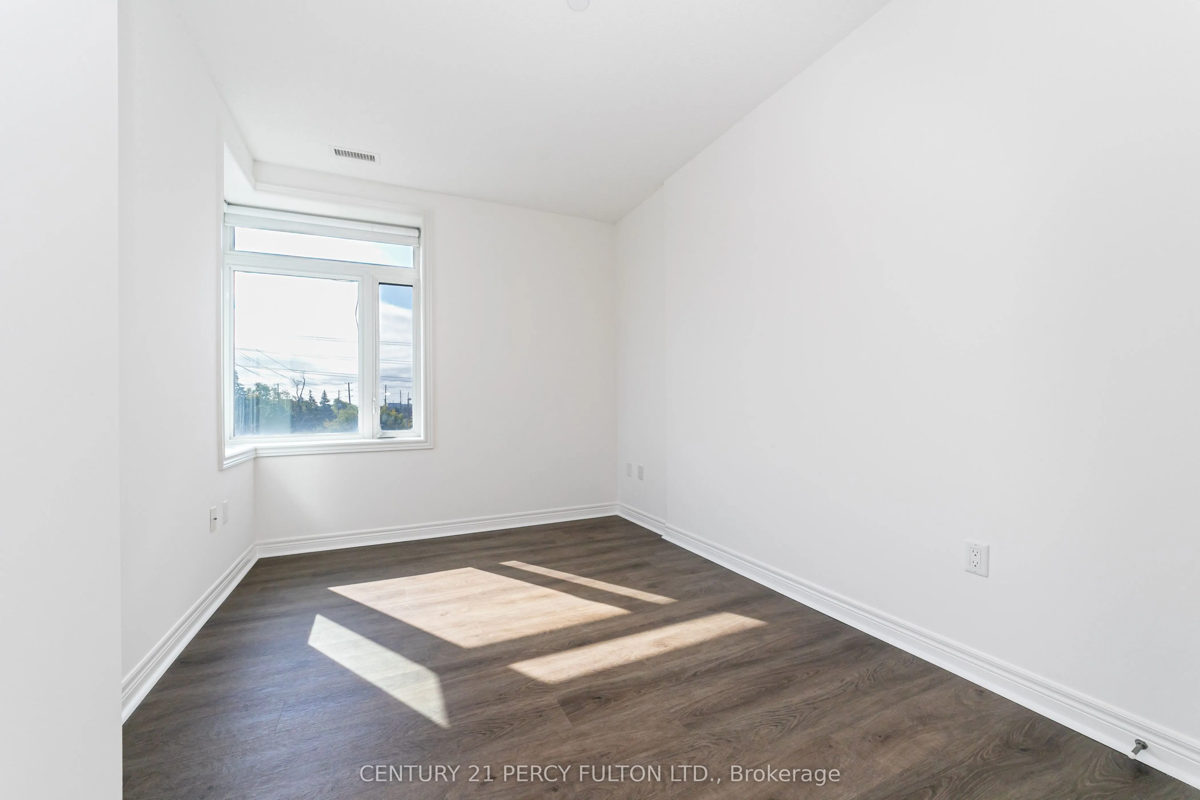 7768 Kennedy Road, #406