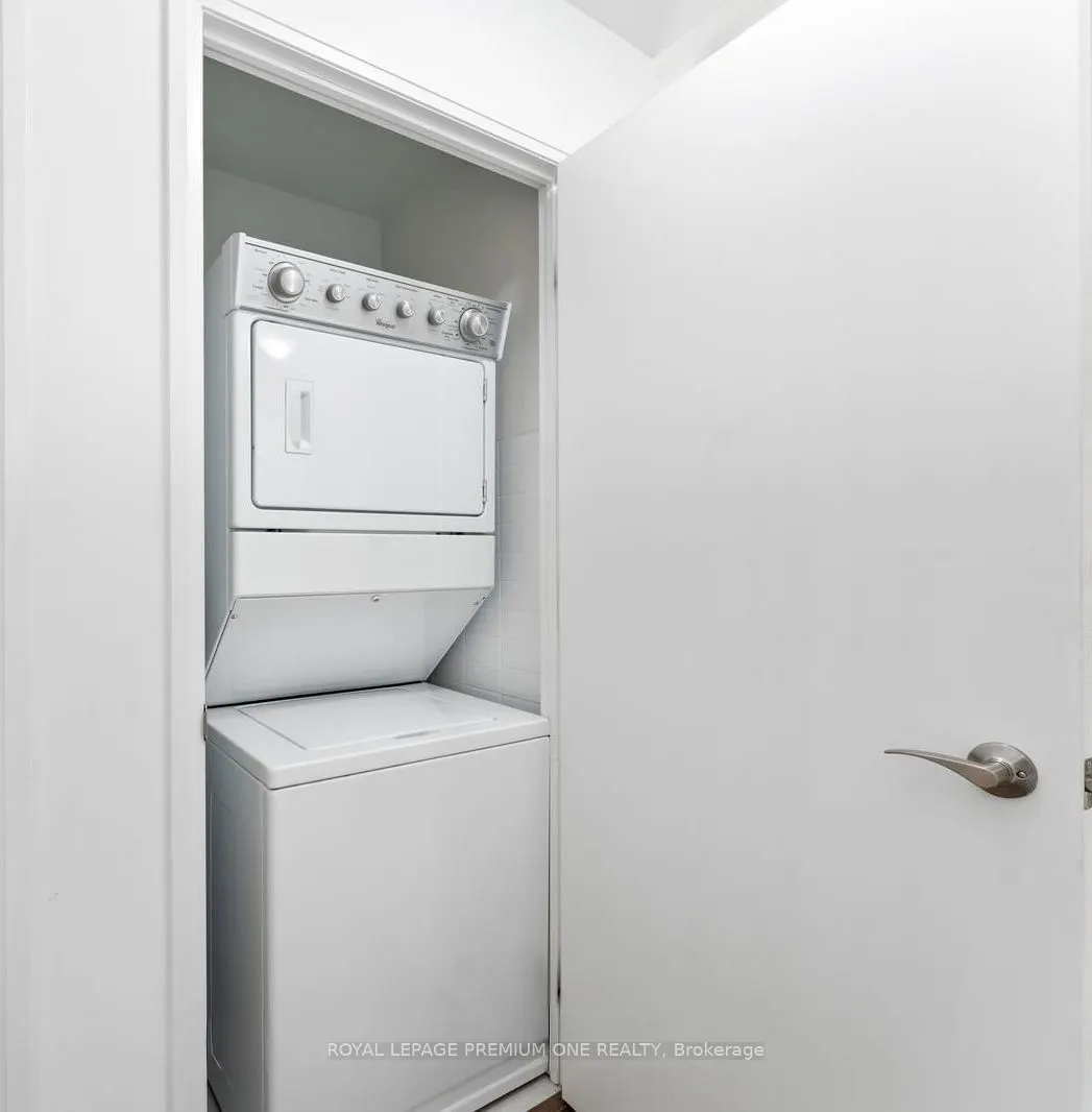 2910 Highway 7 Road, #2303